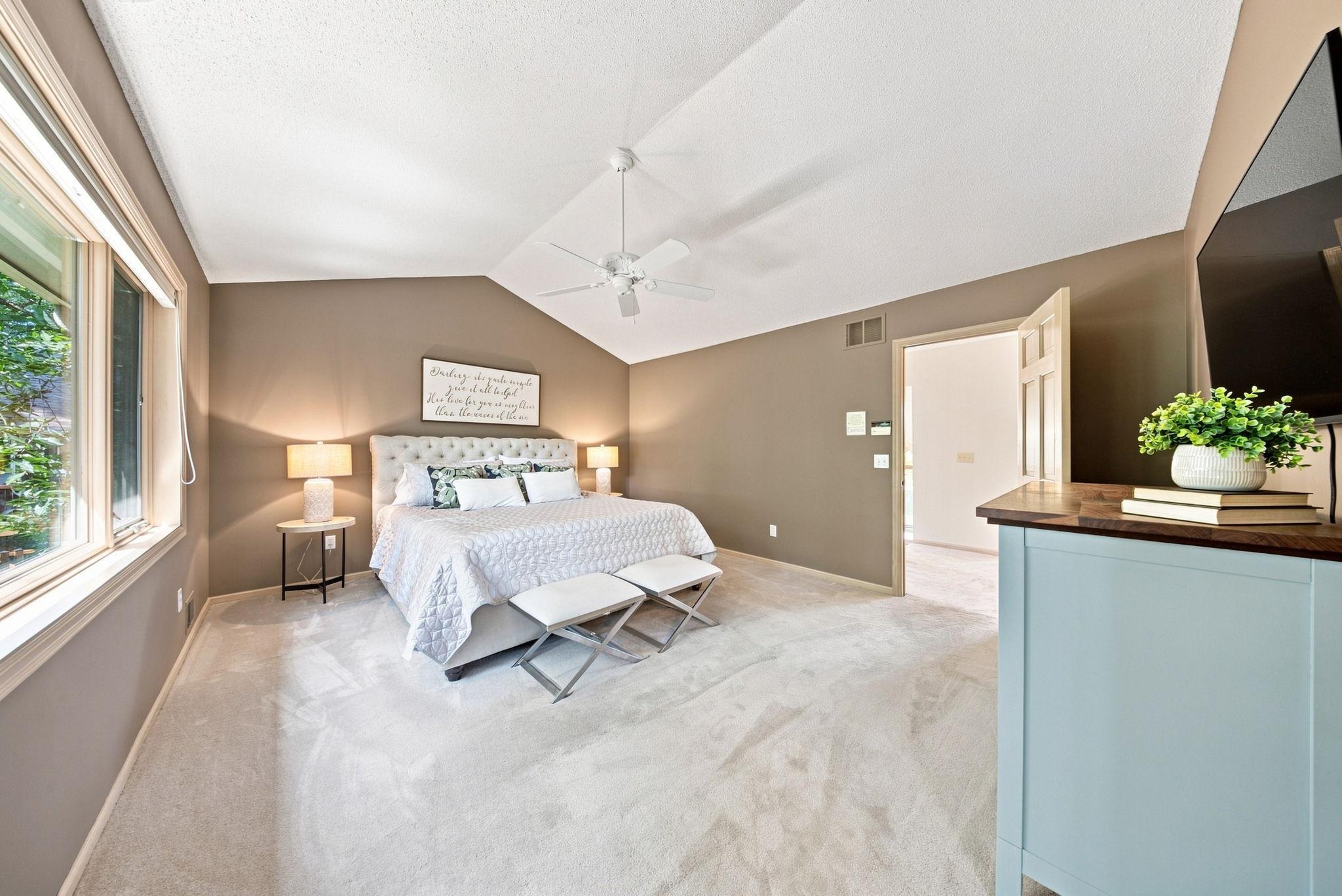 View of Residential at 1444 Kings Wood Lane, Eagan MN 55122, Eagan (25 of 53) - Mike Wilen | Minnesota Team Real Estate