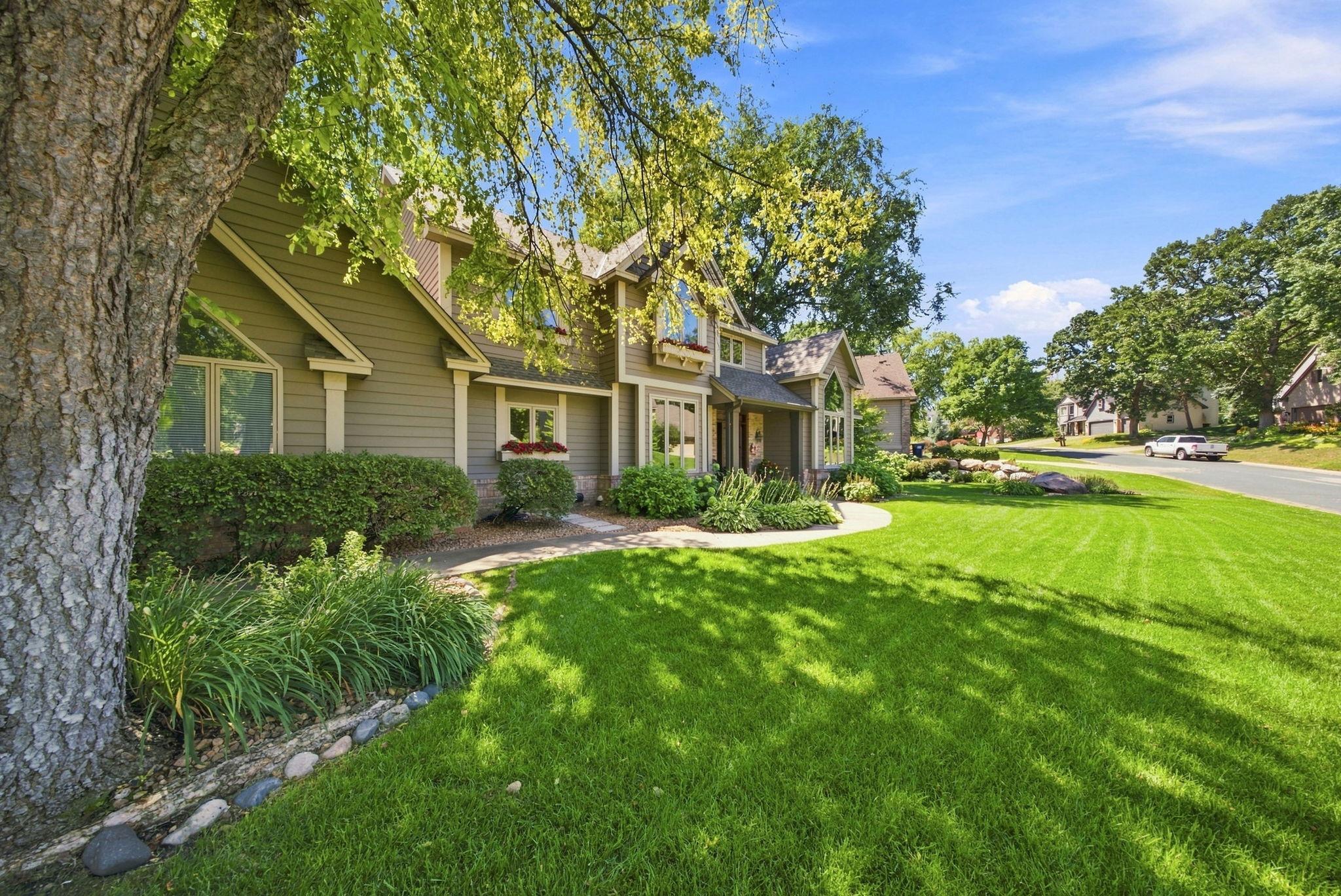 View of Residential at 1444 Kings Wood Lane, Eagan MN 55122, Eagan (47 of 53) - Mike Wilen | Minnesota Team Real Estate