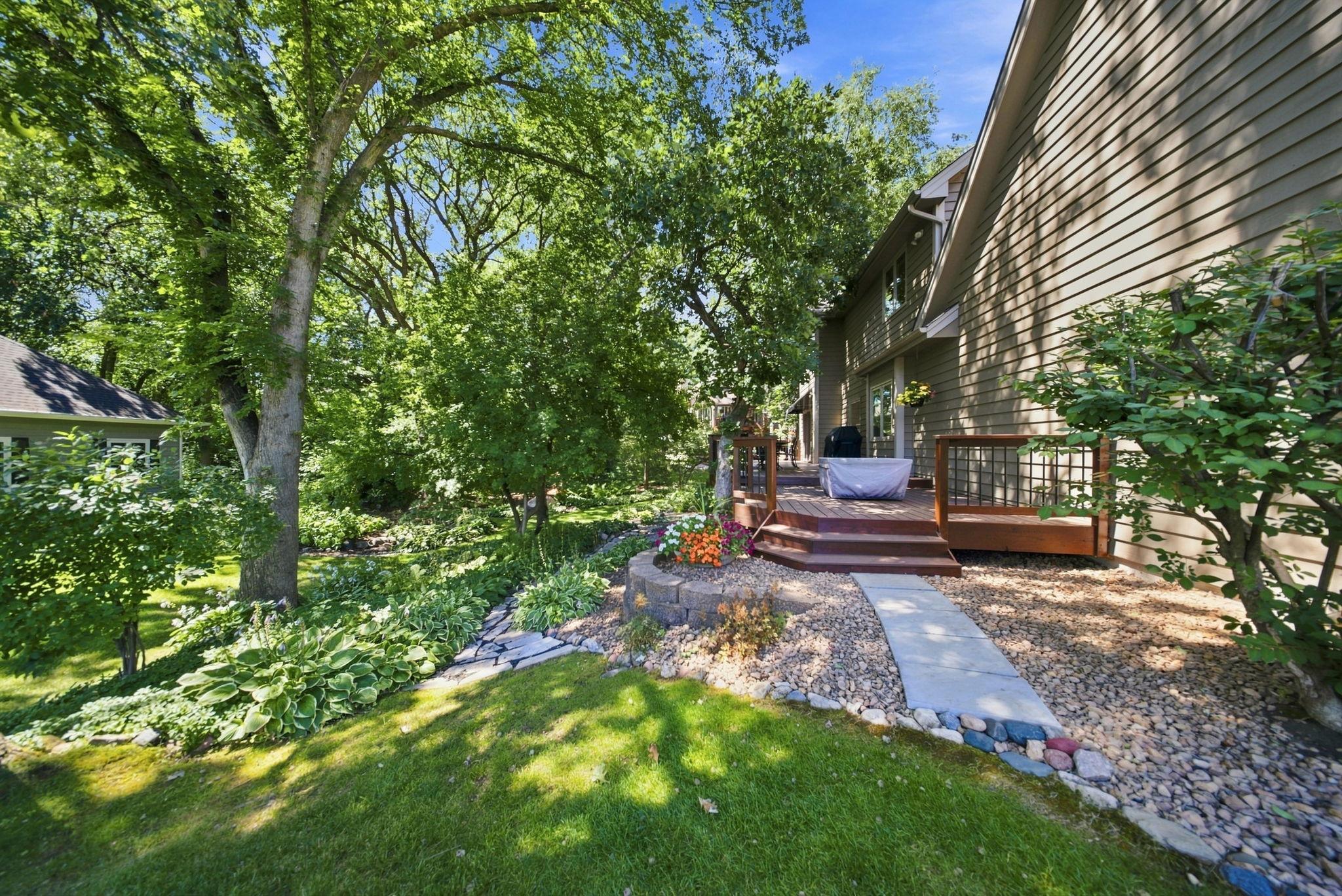 View of Residential at 1444 Kings Wood Lane, Eagan MN 55122, Eagan (49 of 53) - Mike Wilen | Minnesota Team Real Estate