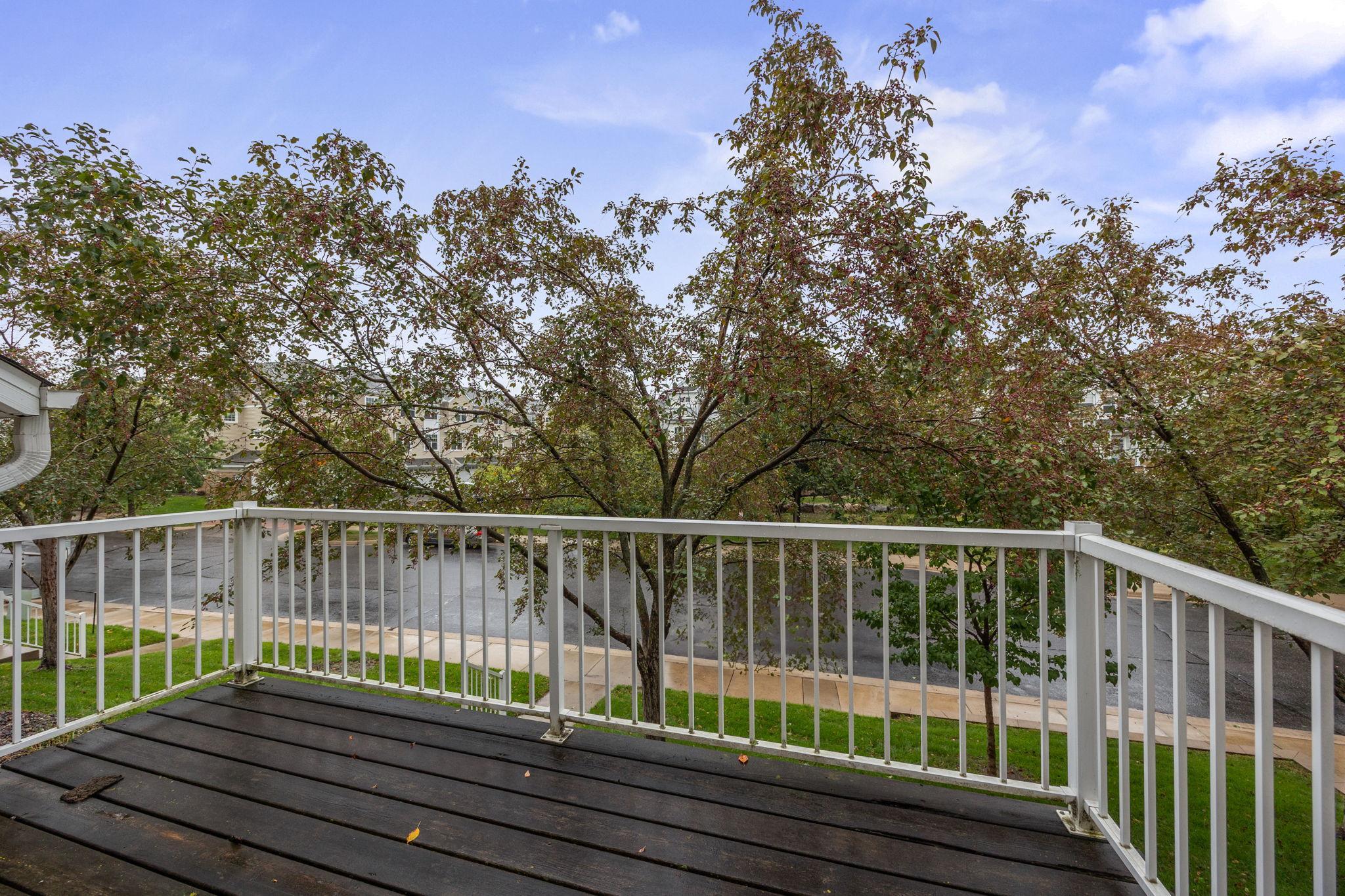 View of Residential at 1686 Village Trail #2, Maplewood MN 55109, Maplewood (21 of 26) - Mike Wilen | Minnesota Team Real Estate