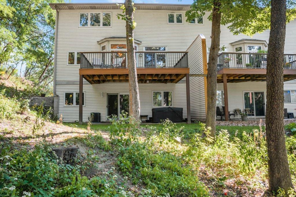 View of Residential at 17800 Townline Road, Minnetonka MN 55345, Minnetonka (24 of 27) - Mike Wilen | Minnesota Team Real Estate