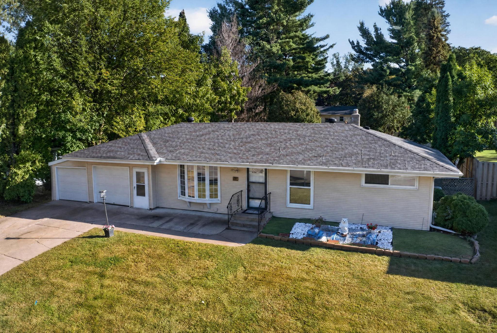 View of Residential at 3907 Lakewood Avenue, White Bear Lake MN 55110, White Bear Lake (40 of 57) - Mike Wilen | Minnesota Team Real Estate