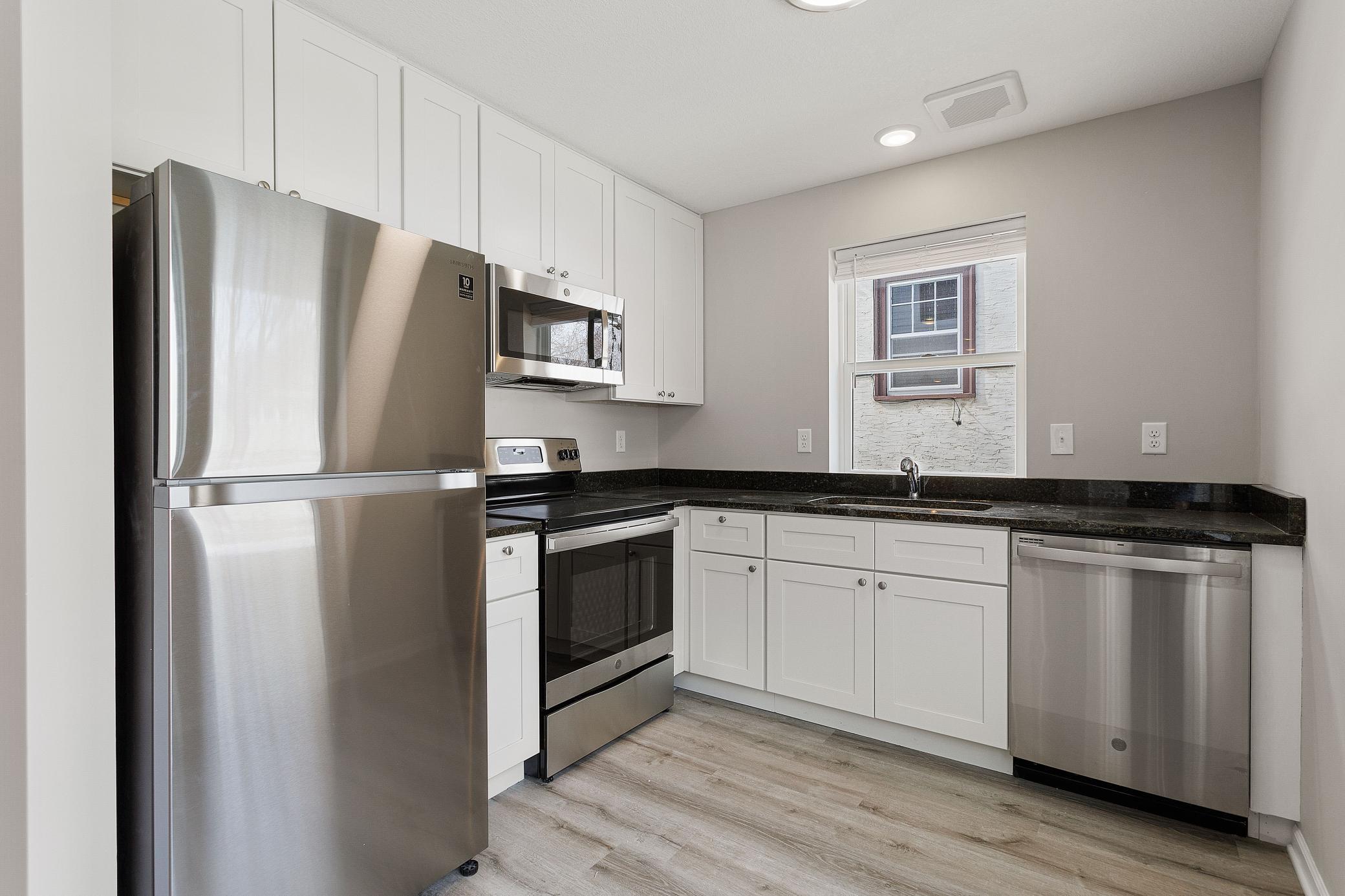 View of Commercial Sale at 2100 Fairmount Street, Minneapolis MN 55414, Minneapolis (18 of 46) - Mike Wilen | Minnesota Team Real Estate