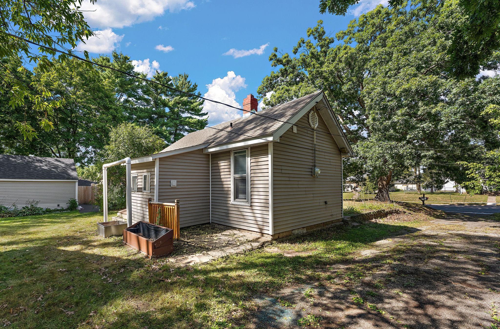 View of Residential Income at 2184 Minnehaha Avenue, Saint Paul MN 55119, Saint Paul (25 of 30) - Mike Wilen | Minnesota Team Real Estate