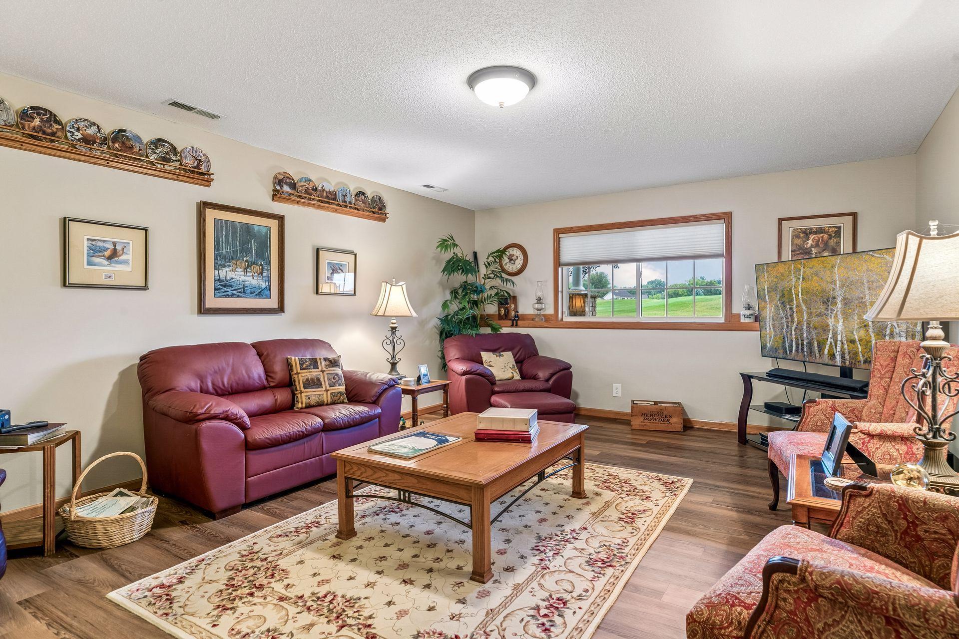 View of Residential at 516 Holly Lane, Oakdale MN 55128, Oakdale (31 of 54) - Mike Wilen | Minnesota Team Real Estate