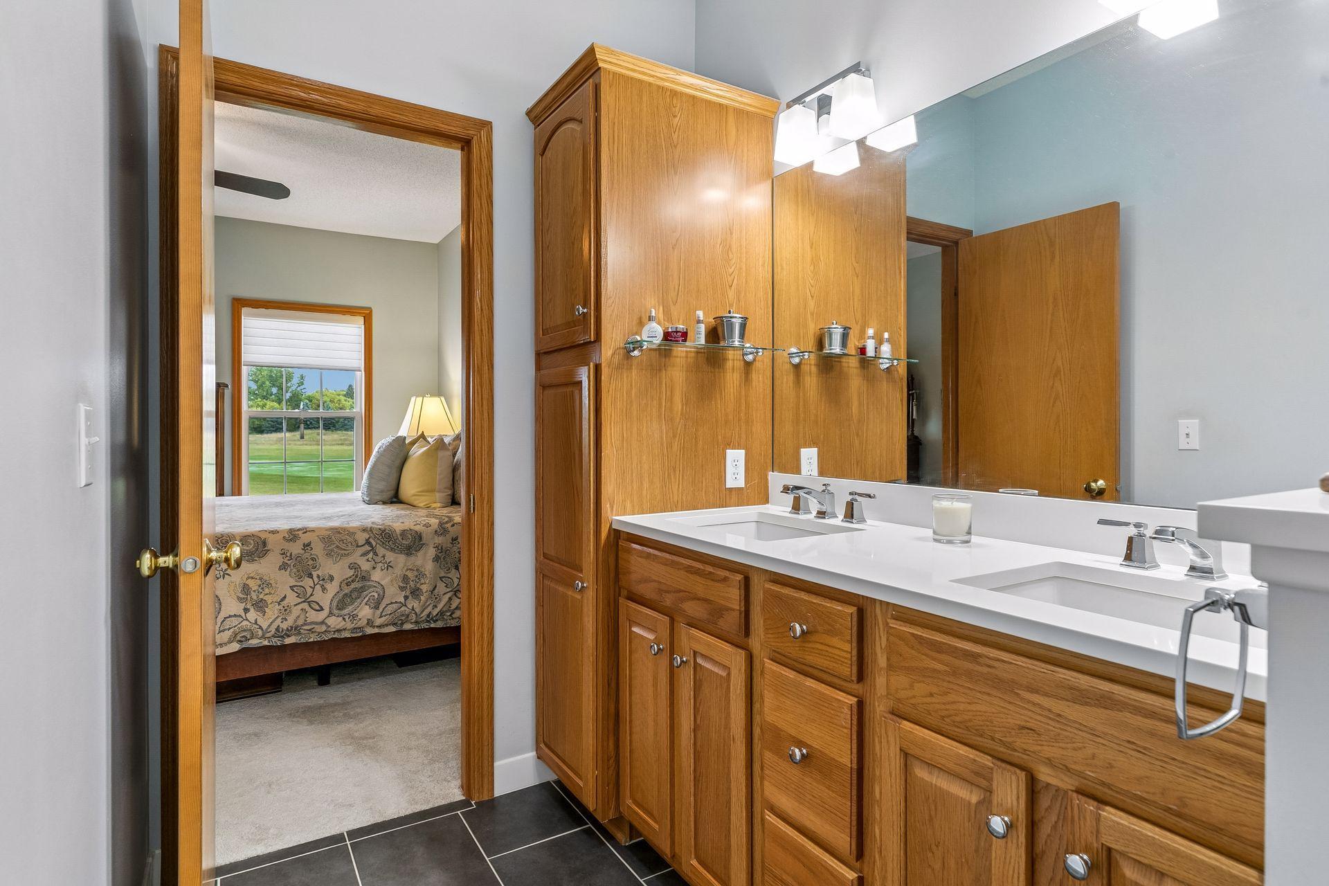 View of Residential at 516 Holly Lane, Oakdale MN 55128, Oakdale (24 of 54) - Mike Wilen | Minnesota Team Real Estate