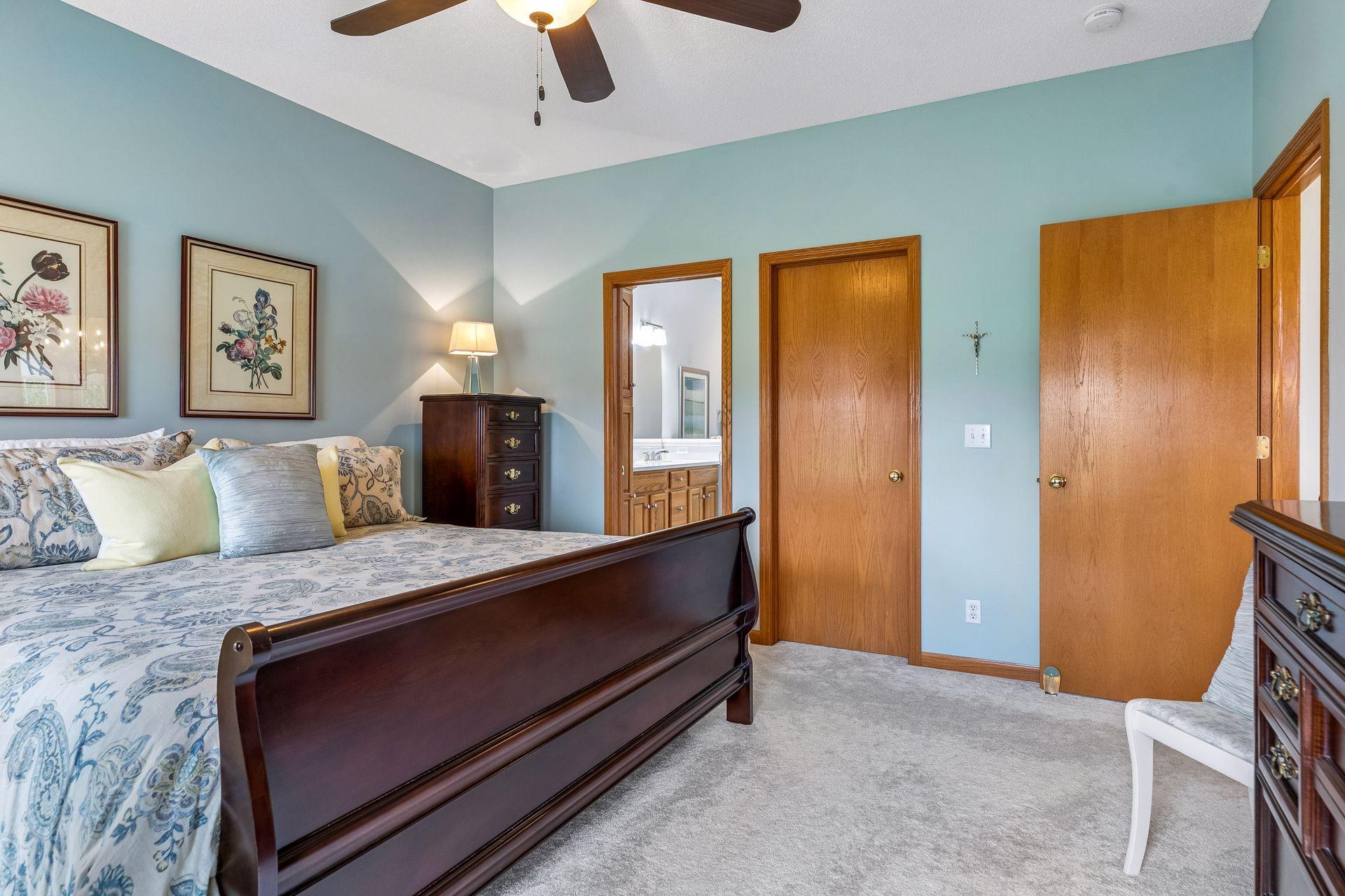View of Residential at 516 Holly Lane, Oakdale MN 55128, Oakdale (23 of 54) - Mike Wilen | Minnesota Team Real Estate
