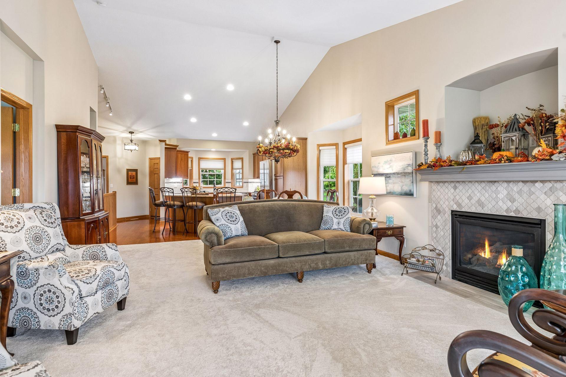 View of Residential at 516 Holly Lane, Oakdale MN 55128, Oakdale (8 of 54) - Mike Wilen | Minnesota Team Real Estate