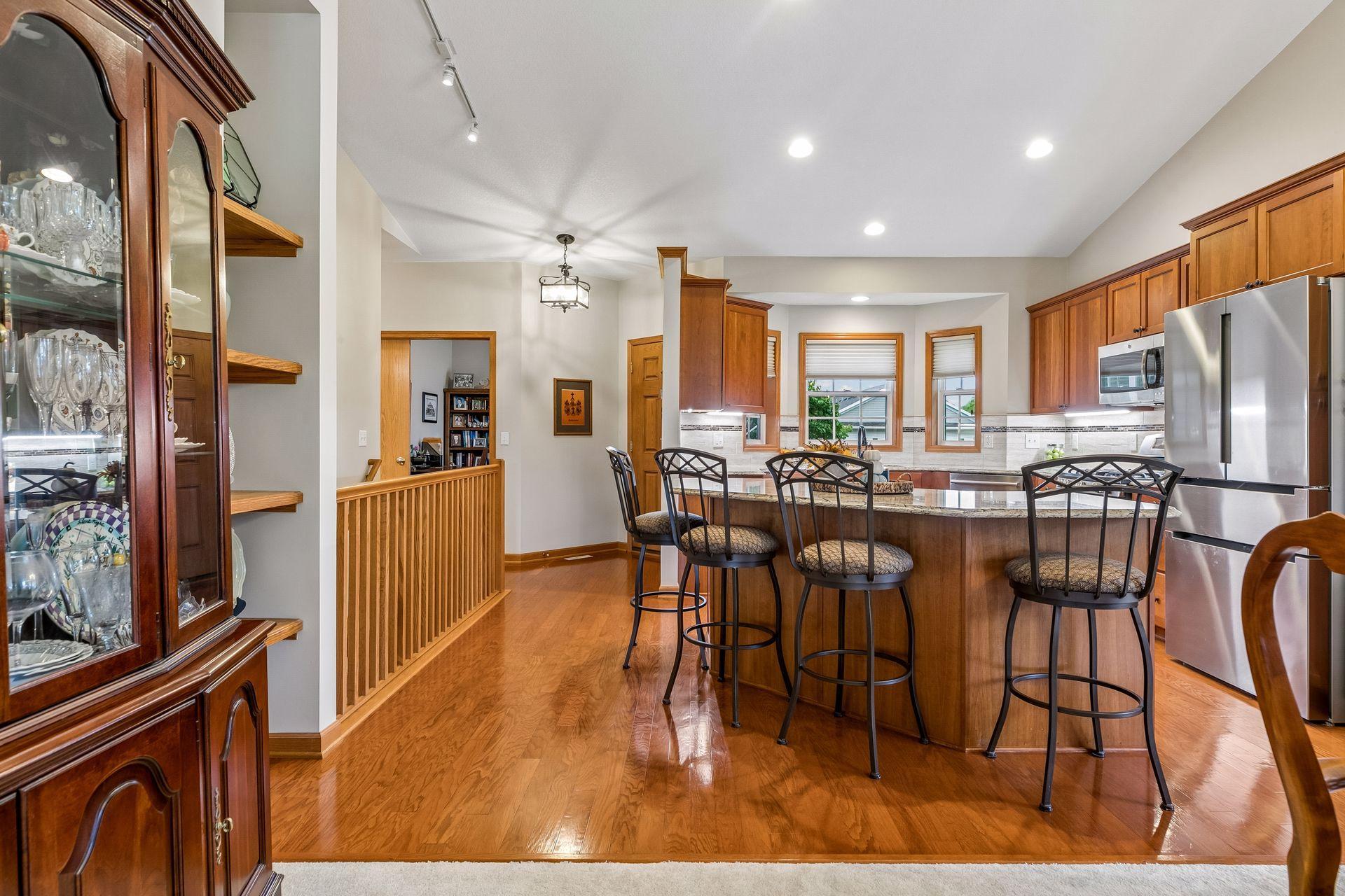 View of Residential at 516 Holly Lane, Oakdale MN 55128, Oakdale (12 of 54) - Mike Wilen | Minnesota Team Real Estate