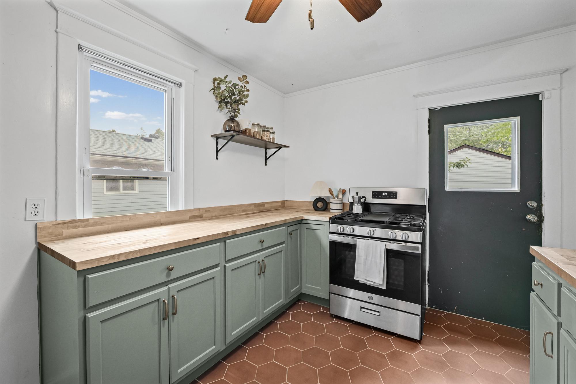 View of Residential at 2017 22nd Avenue, Minneapolis MN 55418, Minneapolis (24 of 52) - Mike Wilen | Minnesota Team Real Estate