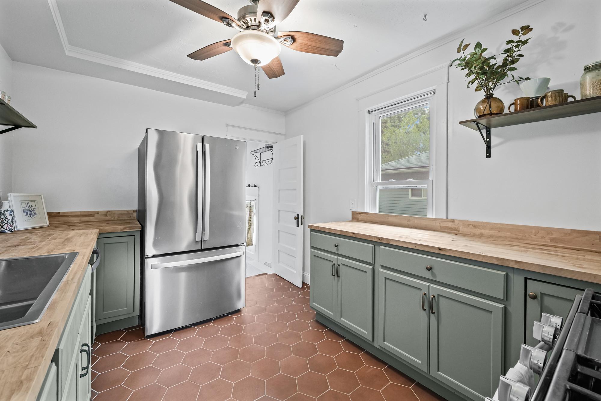 View of Residential at 2017 22nd Avenue, Minneapolis MN 55418, Minneapolis (21 of 52) - Mike Wilen | Minnesota Team Real Estate