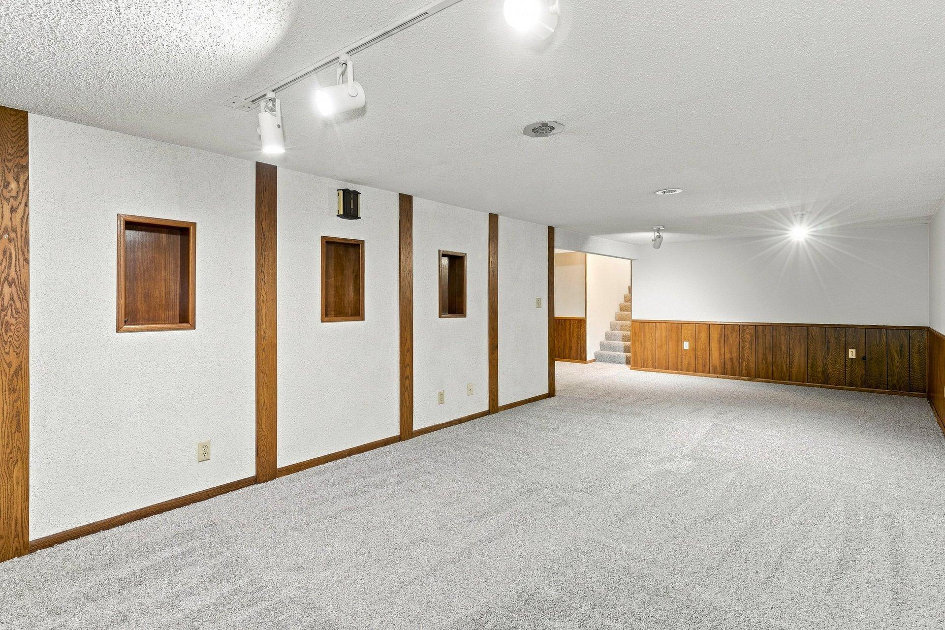 View of Residential at 7158 Upper 139th Street, Apple Valley MN 55124, Apple Valley (32 of 46) - Mike Wilen | Minnesota Team Real Estate