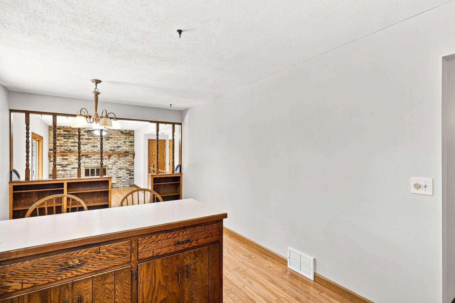View of Residential at 7158 Upper 139th Street, Apple Valley MN 55124, Apple Valley (10 of 46) - Mike Wilen | Minnesota Team Real Estate
