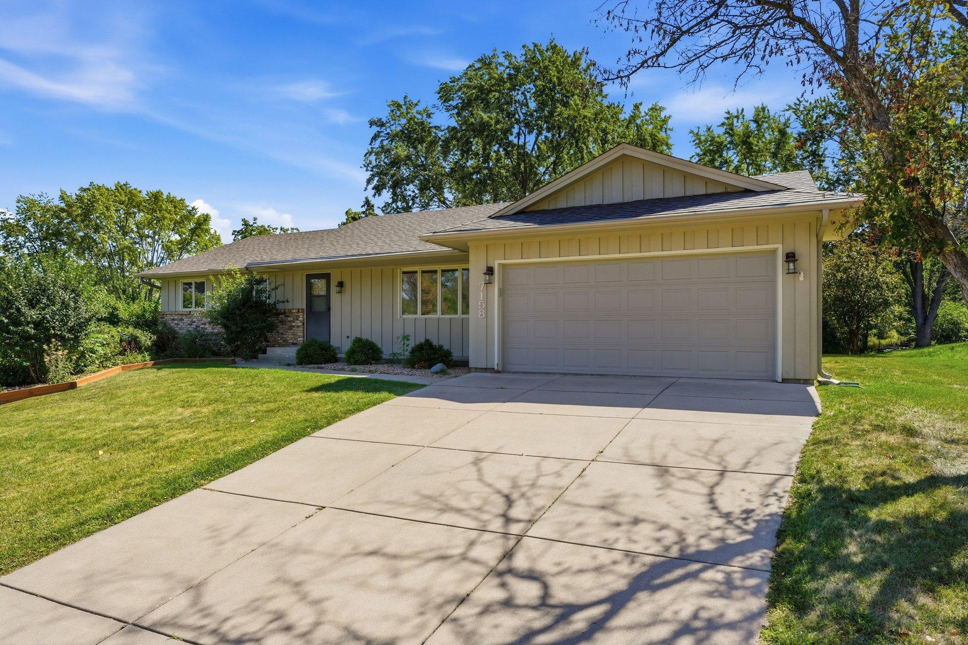 View of Residential at 7158 Upper 139th Street, Apple Valley MN 55124, Apple Valley (35 of 46) - Mike Wilen | Minnesota Team Real Estate