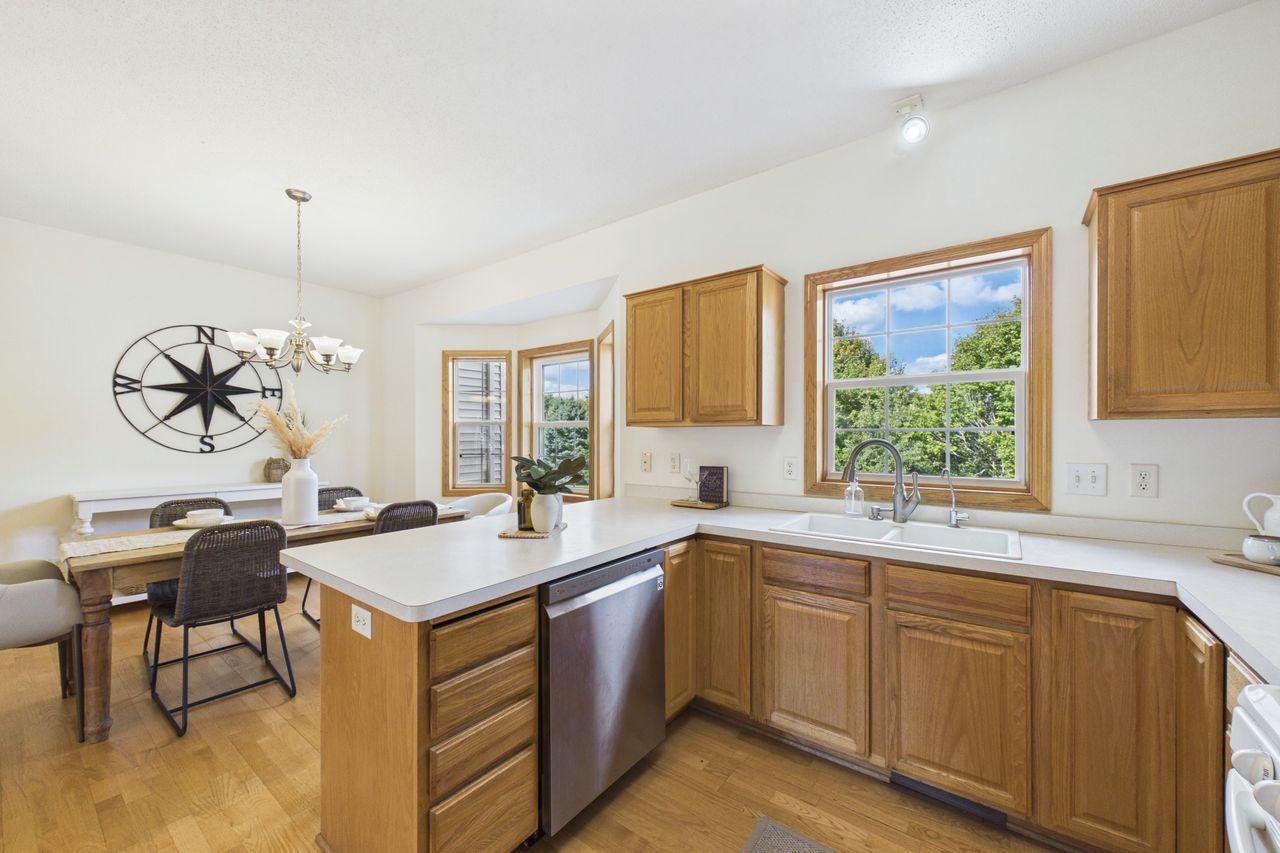 View of Residential at 14157 43rd Avenue, Plymouth MN 55446, Plymouth (7 of 26) - Mike Wilen | Minnesota Team Real Estate