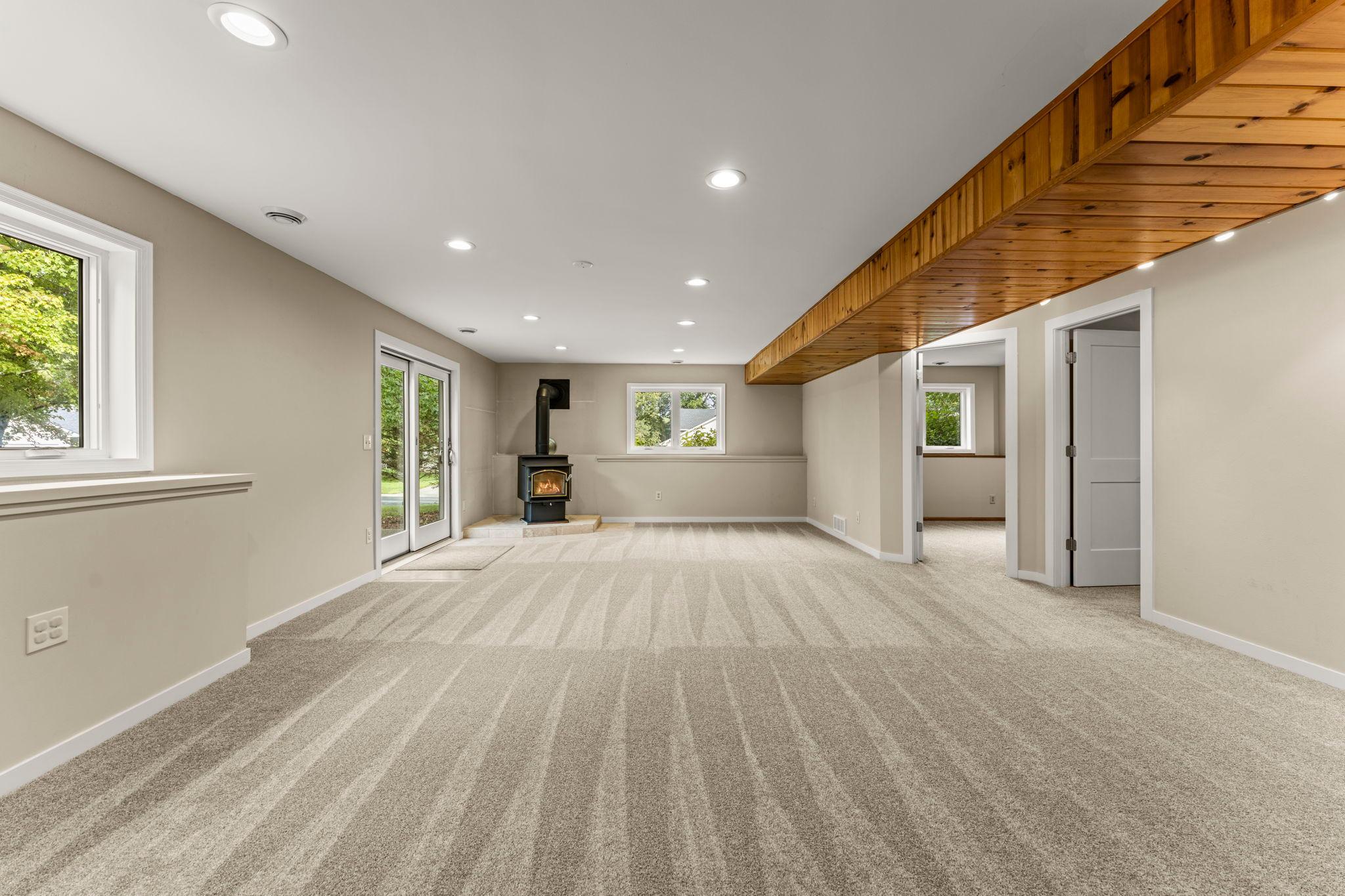 View of Residential at 940 Trail Court, Eagan MN 55123, Eagan (28 of 56) - Mike Wilen | Minnesota Team Real Estate