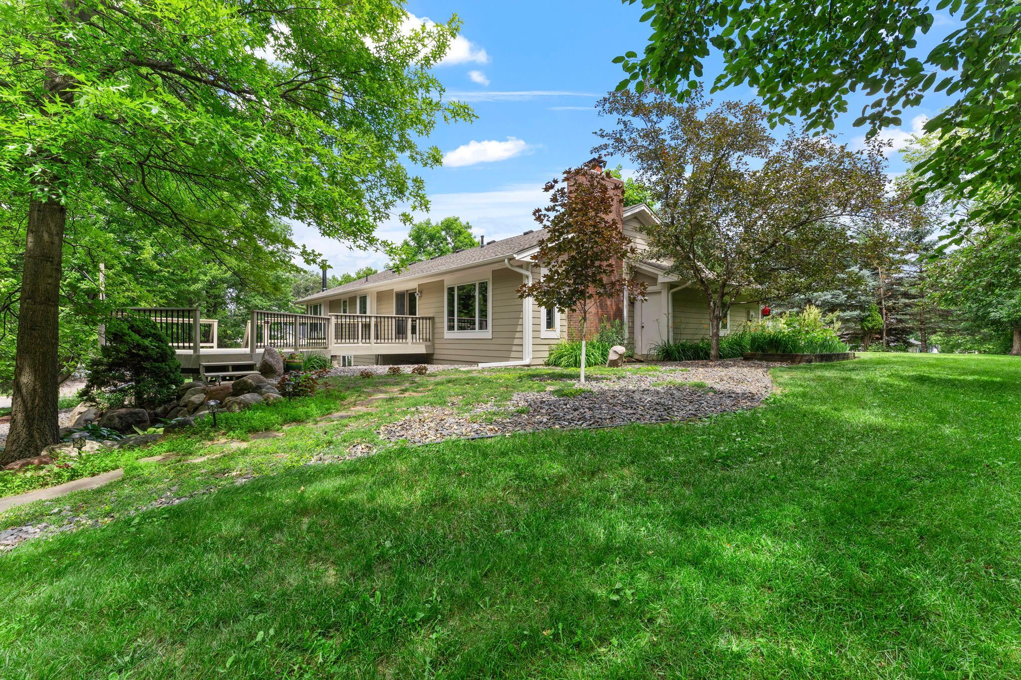 View of Residential at 940 Trail Court, Eagan MN 55123, Eagan (43 of 56) - Mike Wilen | Minnesota Team Real Estate