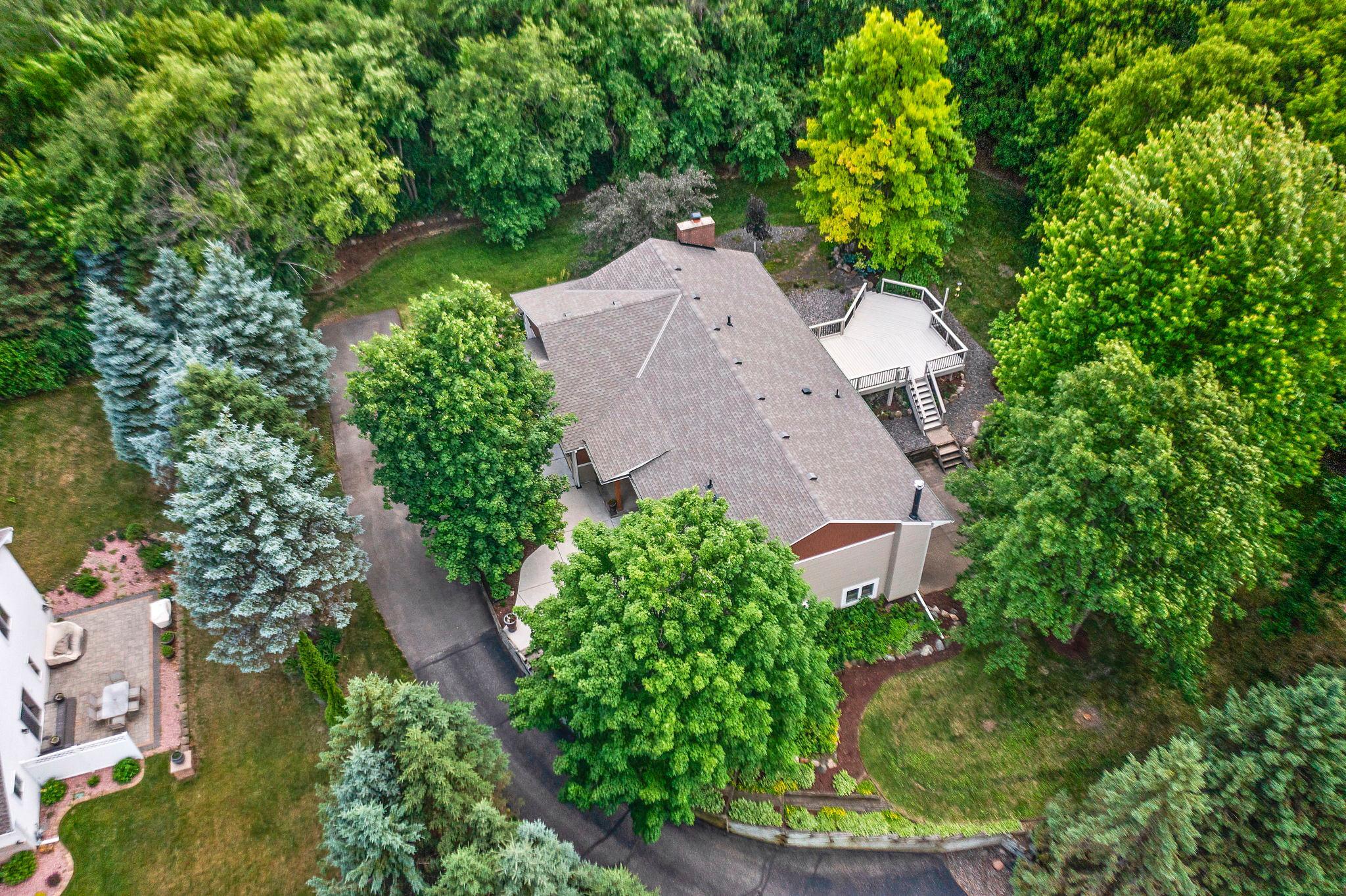 View of Residential at 940 Trail Court, Eagan MN 55123, Eagan (52 of 56) - Mike Wilen | Minnesota Team Real Estate