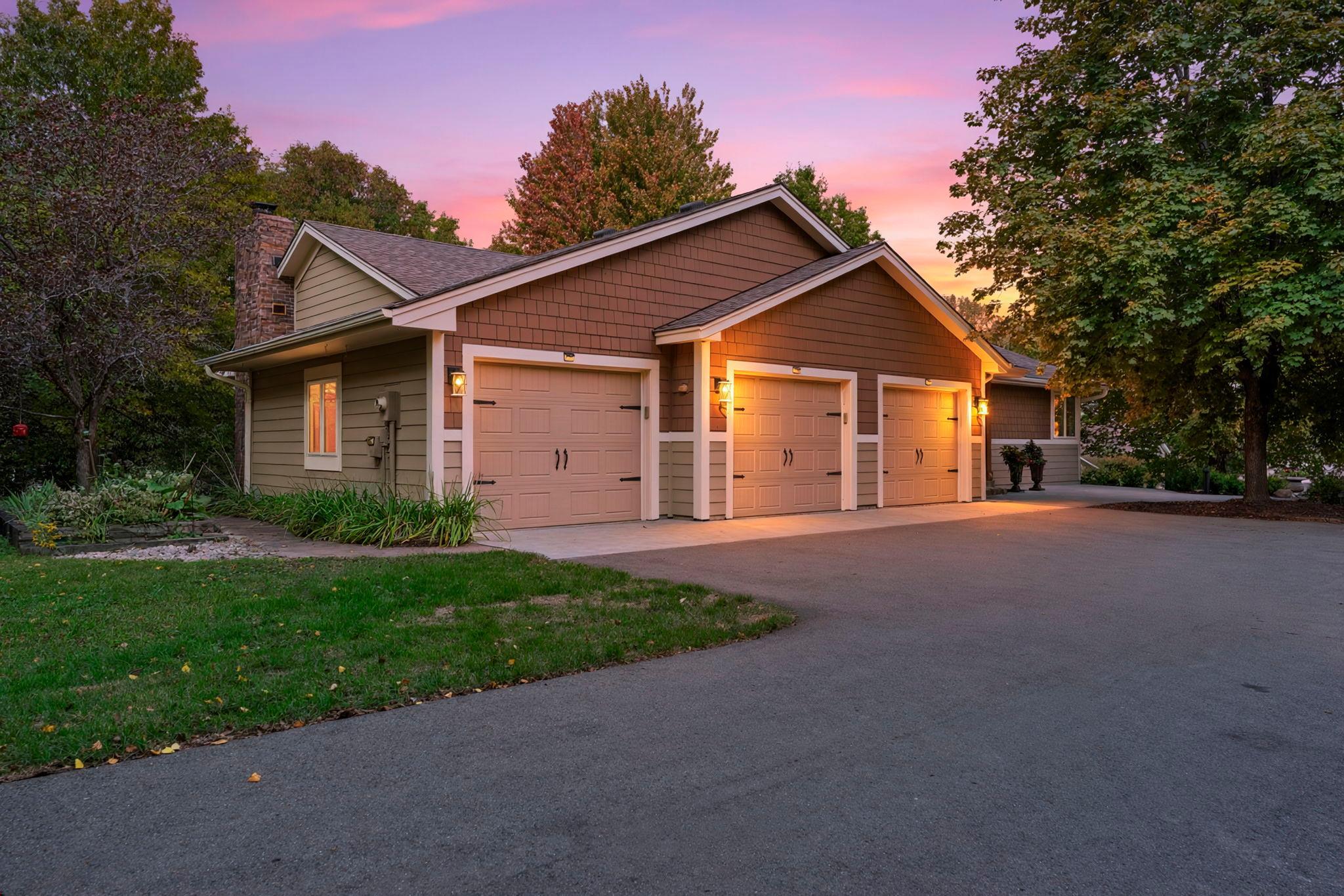 View of Residential at 940 Trail Court, Eagan MN 55123, Eagan (56 of 56) - Mike Wilen | Minnesota Team Real Estate