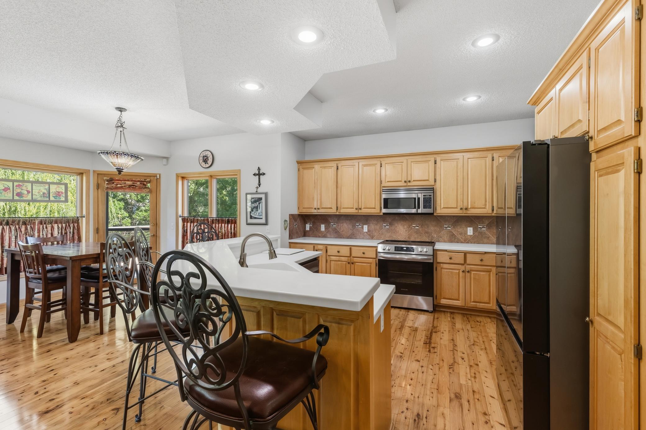 View of Residential at 9314 Peony Lane, Maple Grove MN 55311, Maple Grove (23 of 44) - Mike Wilen | Minnesota Team Real Estate
