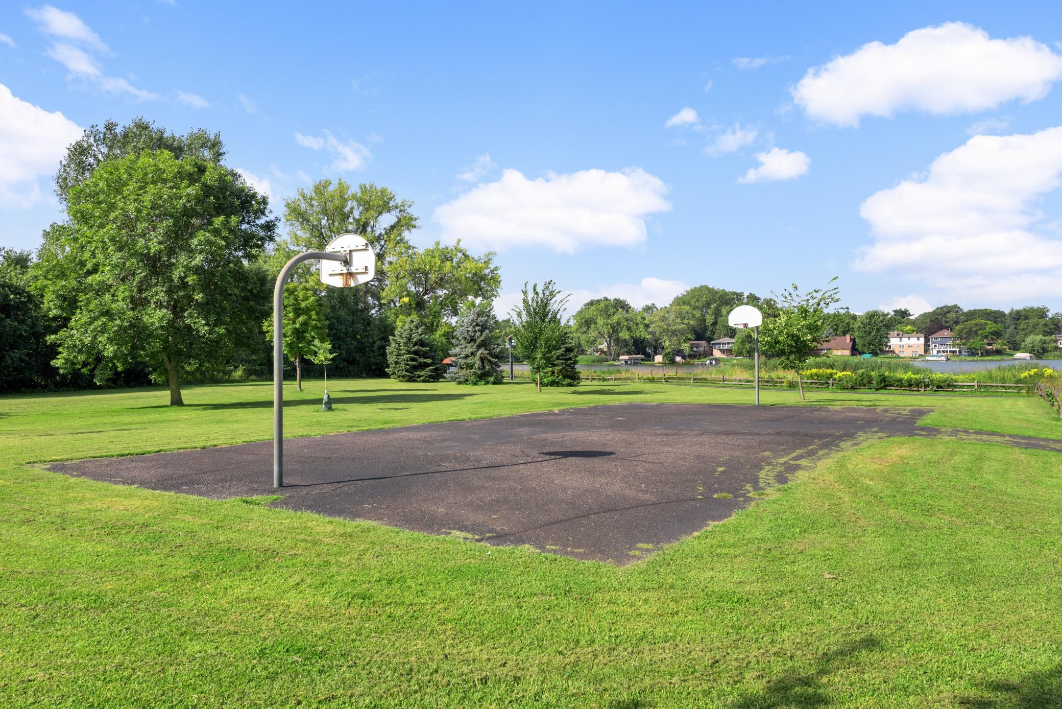 View of Residential at 3829 Oak Street, Brooklyn Center MN 55429, Brooklyn Center (37 of 43) - Mike Wilen | Minnesota Team Real Estate