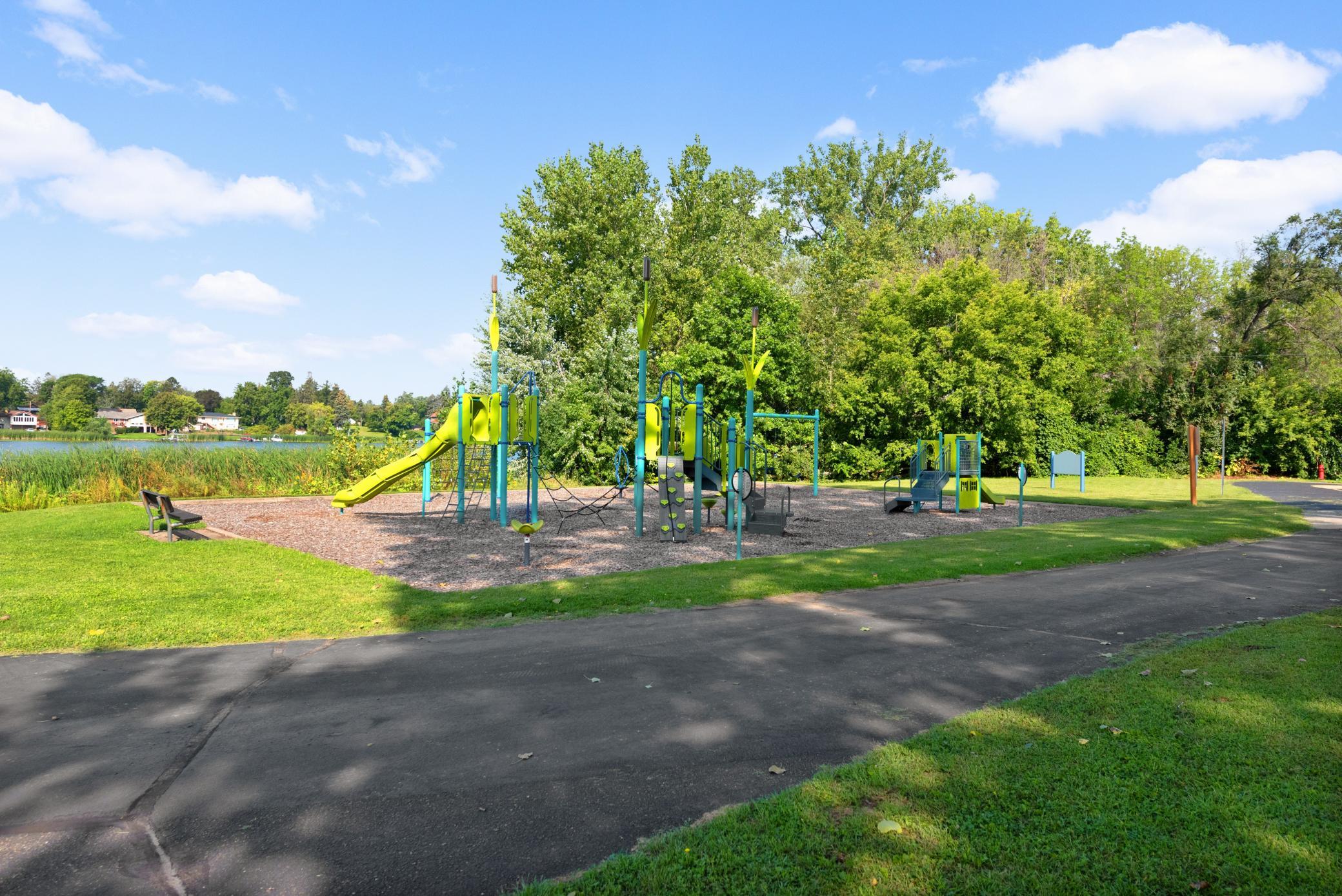 View of Residential at 3829 Oak Street, Brooklyn Center MN 55429, Brooklyn Center (35 of 43) - Mike Wilen | Minnesota Team Real Estate