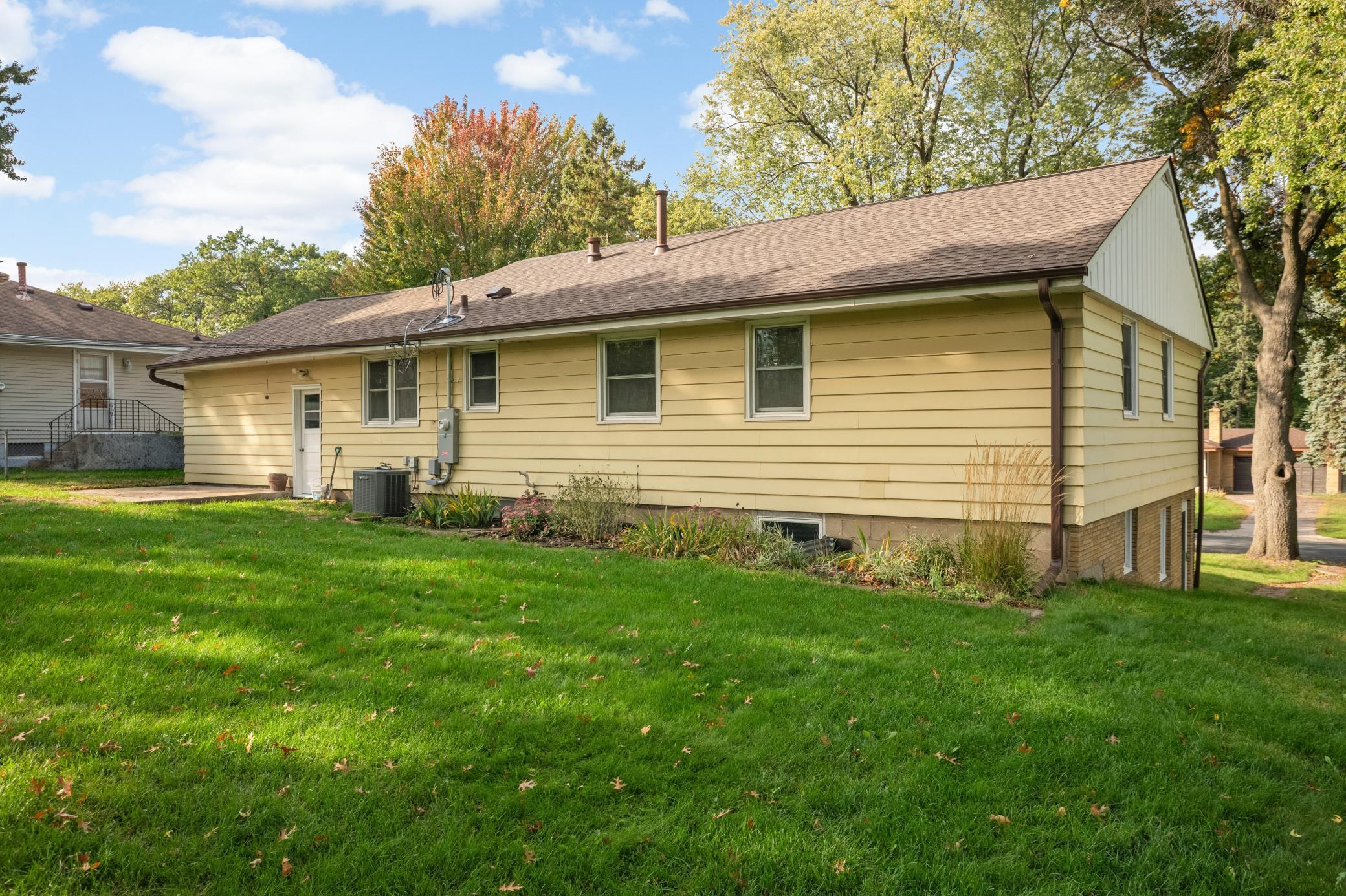 View of Residential at 3829 Oak Street, Brooklyn Center MN 55429, Brooklyn Center (31 of 43) - Mike Wilen | Minnesota Team Real Estate