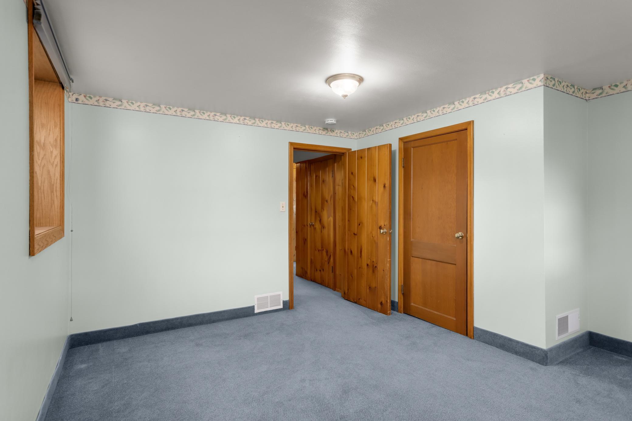 View of Residential at 3829 Oak Street, Brooklyn Center MN 55429, Brooklyn Center (28 of 43) - Mike Wilen | Minnesota Team Real Estate