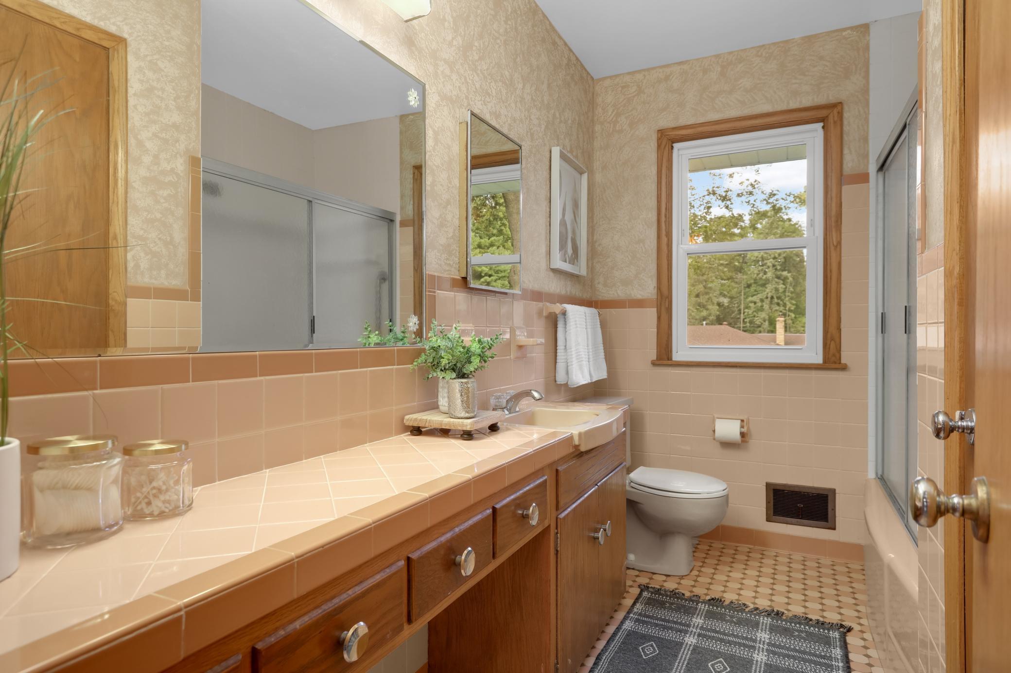 View of Residential at 3829 Oak Street, Brooklyn Center MN 55429, Brooklyn Center (20 of 43) - Mike Wilen | Minnesota Team Real Estate