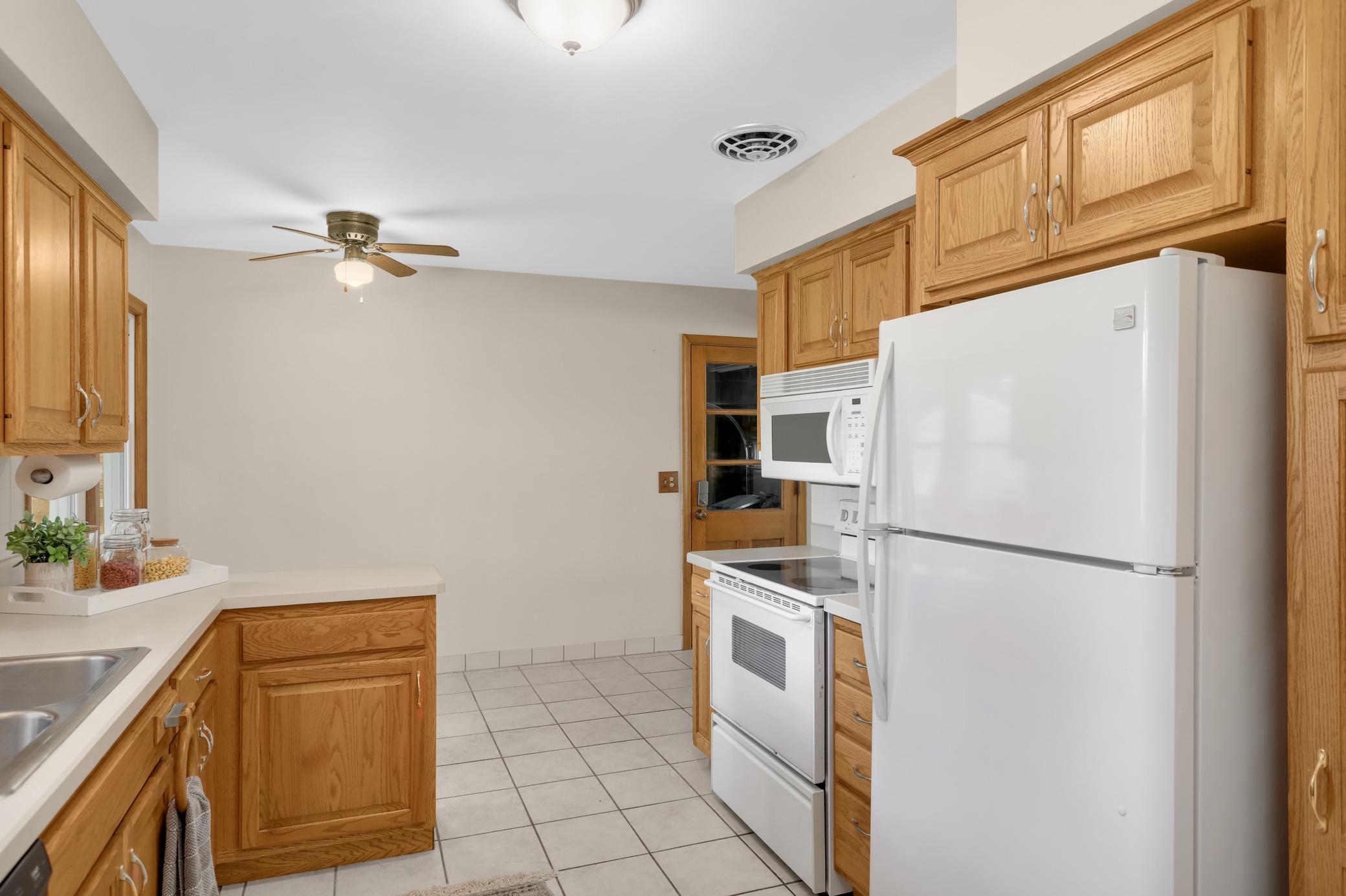View of Residential at 3829 Oak Street, Brooklyn Center MN 55429, Brooklyn Center (14 of 43) - Mike Wilen | Minnesota Team Real Estate