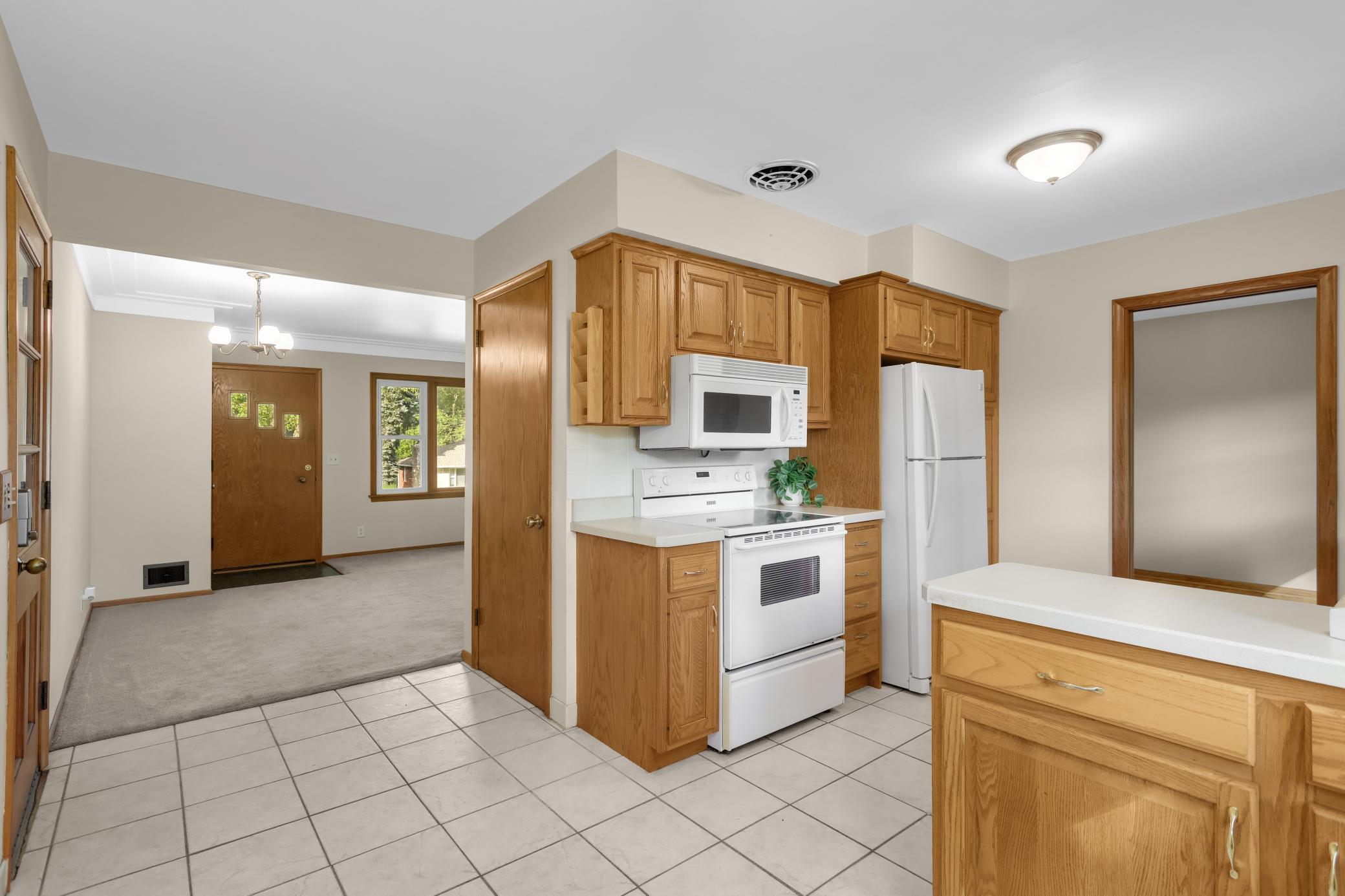 View of Residential at 3829 Oak Street, Brooklyn Center MN 55429, Brooklyn Center (10 of 43) - Mike Wilen | Minnesota Team Real Estate