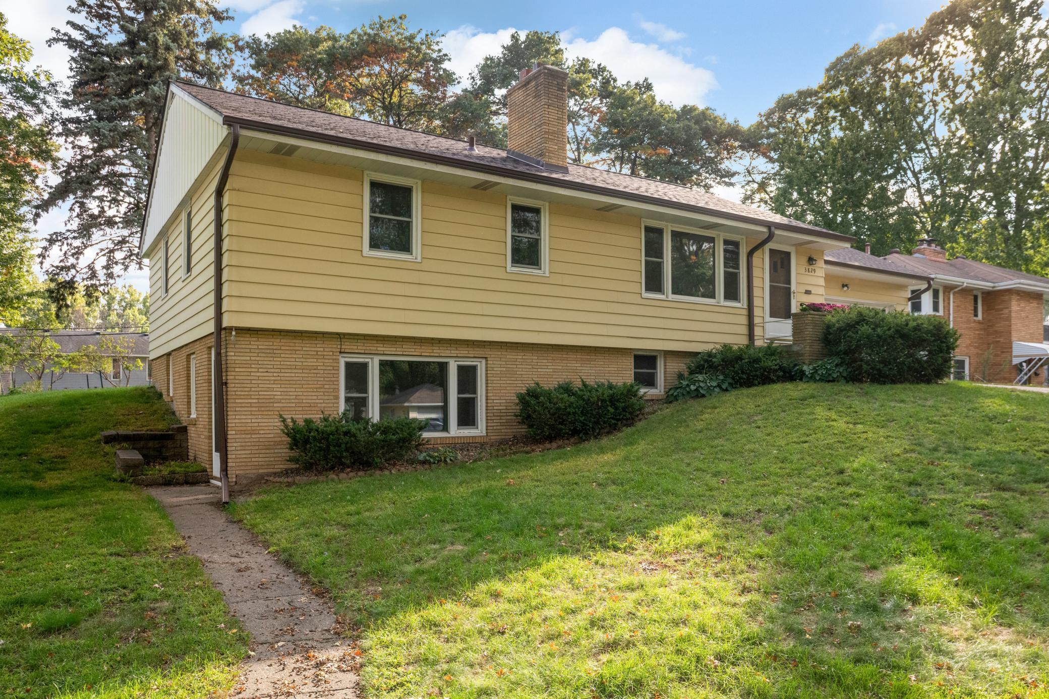 View of Residential at 3829 Oak Street, Brooklyn Center MN 55429, Brooklyn Center (43 of 43) - Mike Wilen | Minnesota Team Real Estate
