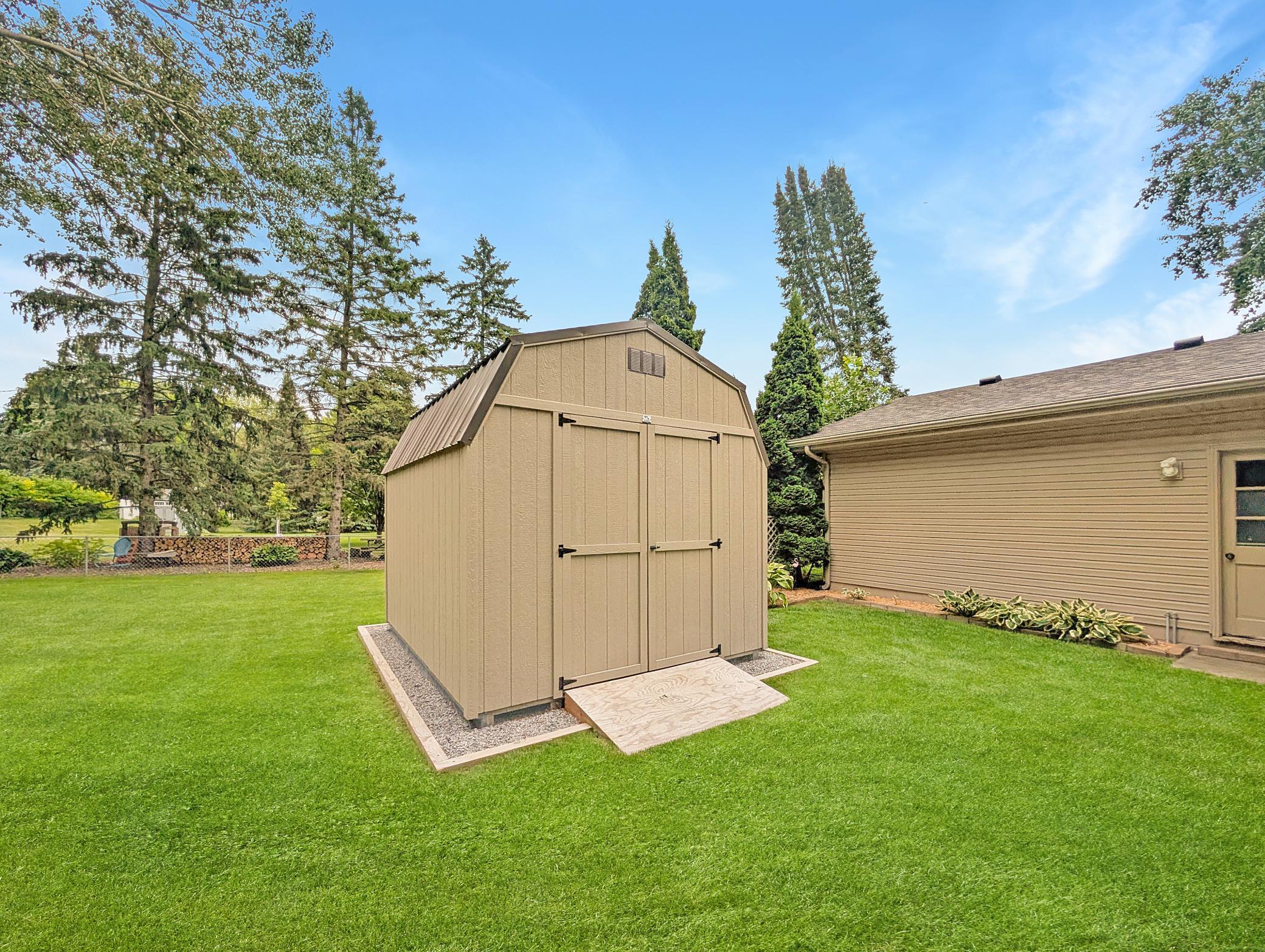View of Residential at 10500 39th Avenue, Plymouth MN 55441, Plymouth (29 of 33) - Mike Wilen | Minnesota Team Real Estate