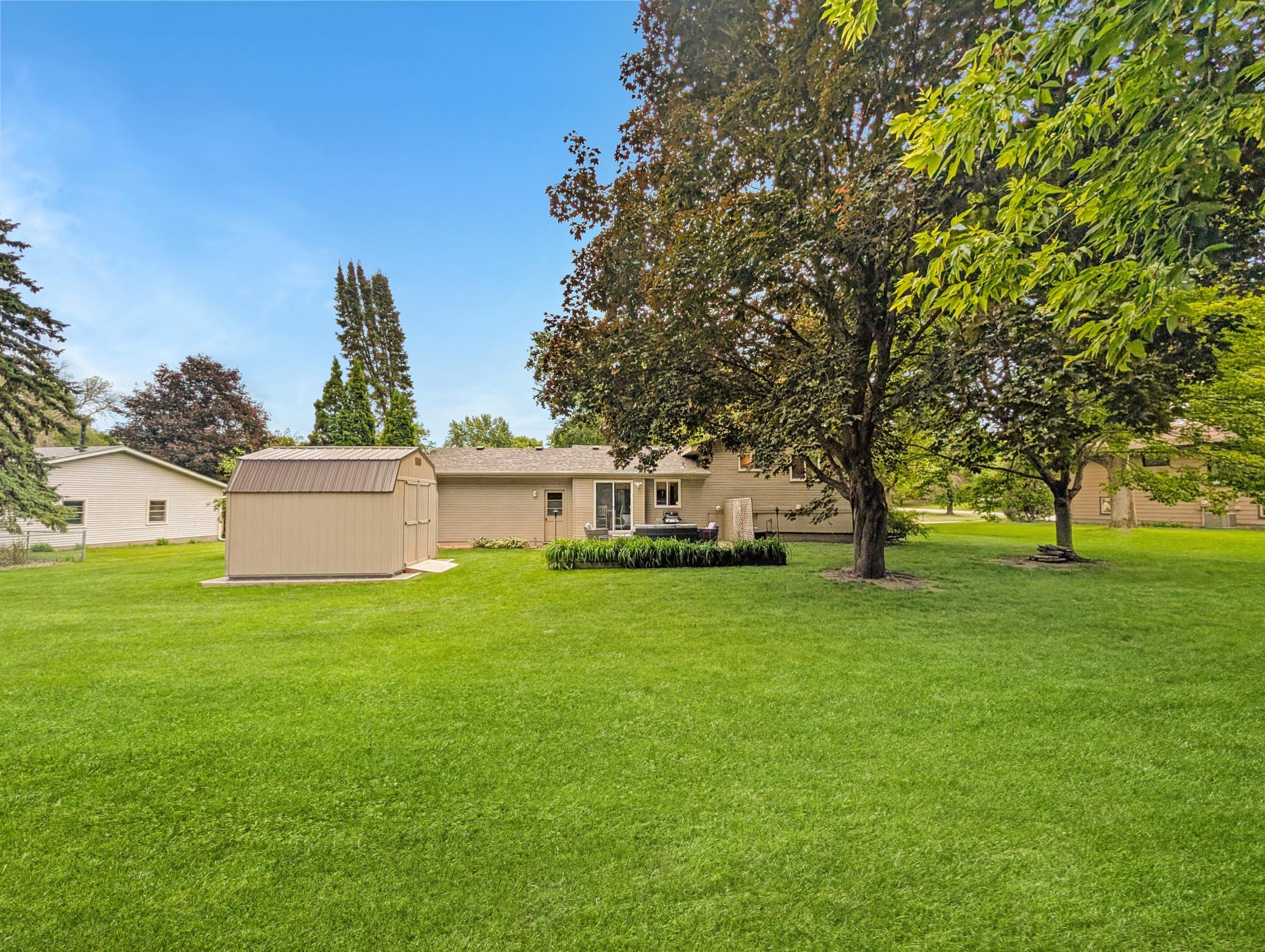 View of Residential at 10500 39th Avenue, Plymouth MN 55441, Plymouth (30 of 33) - Mike Wilen | Minnesota Team Real Estate
