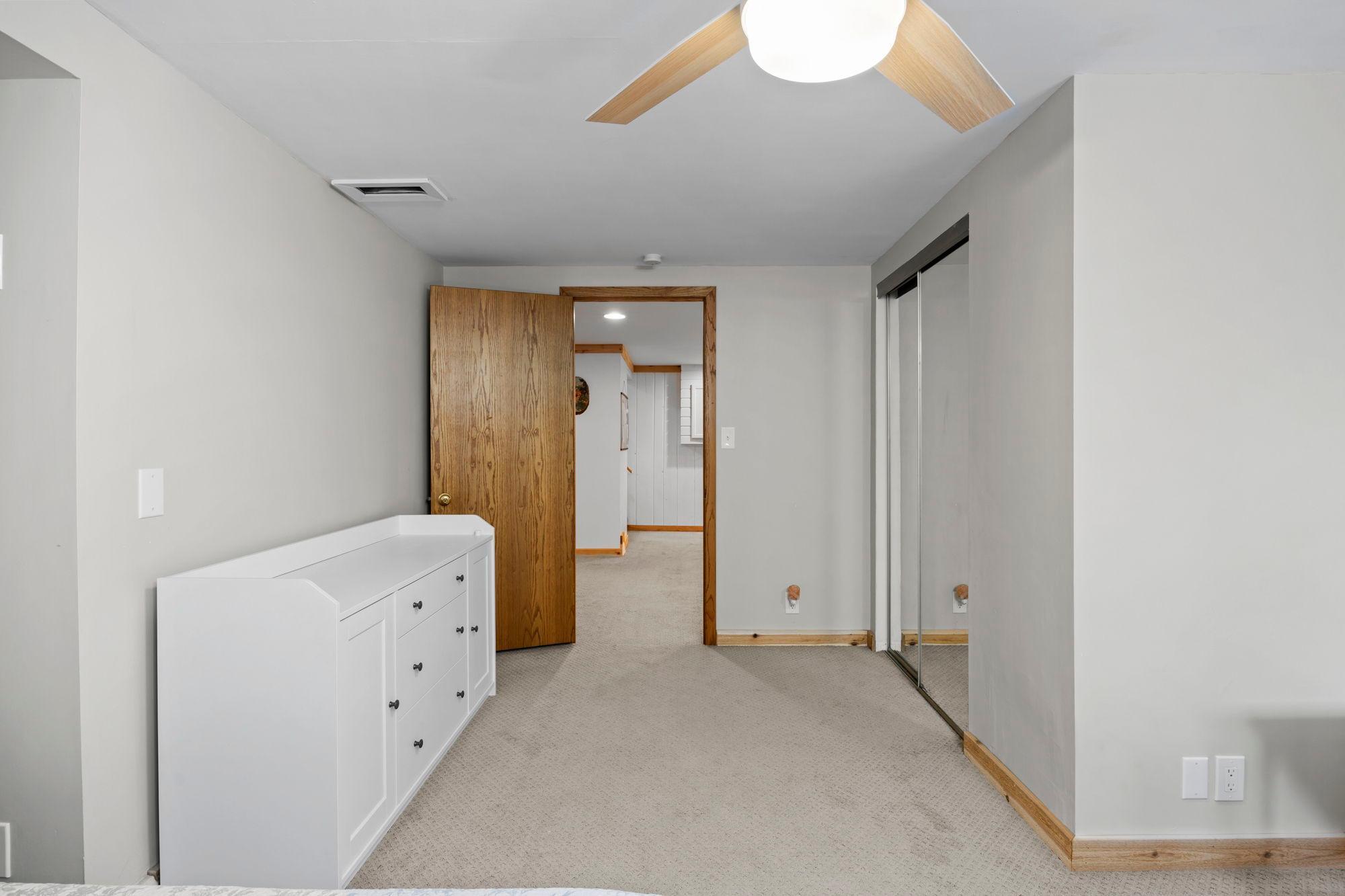 View of Residential at 3904 Brunswick Avenue, Saint Louis Park MN 55416, Saint Louis Park (50 of 107) - Mike Wilen | Minnesota Team Real Estate