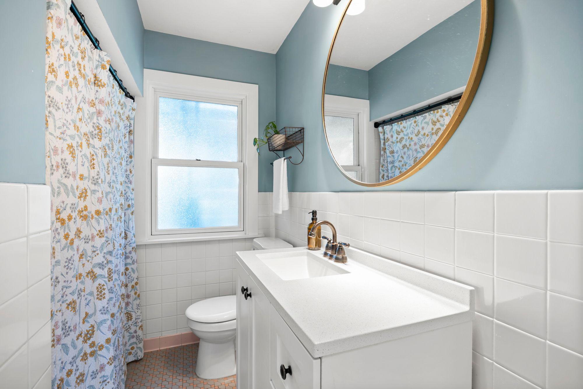 View of Residential at 3904 Brunswick Avenue, Saint Louis Park MN 55416, Saint Louis Park (34 of 107) - Mike Wilen | Minnesota Team Real Estate