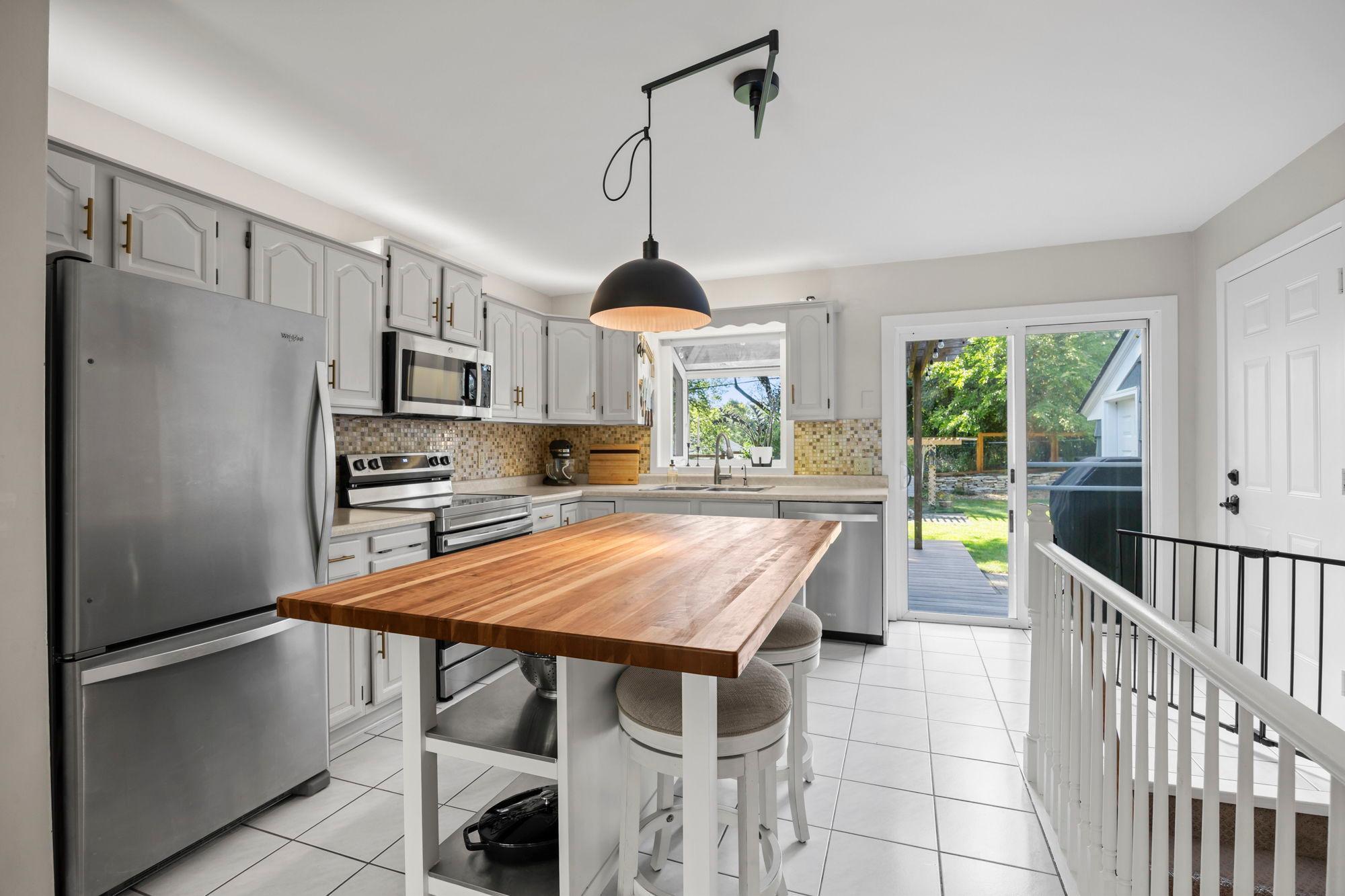 View of Residential at 3904 Brunswick Avenue, Saint Louis Park MN 55416, Saint Louis Park (15 of 107) - Mike Wilen | Minnesota Team Real Estate