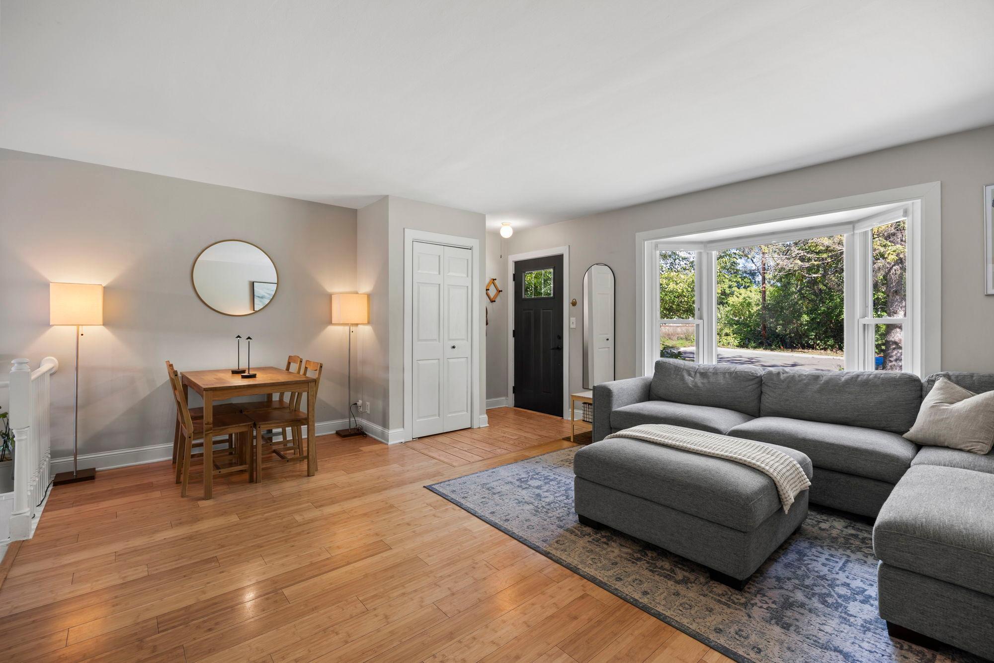 View of Residential at 3904 Brunswick Avenue, Saint Louis Park MN 55416, Saint Louis Park (7 of 107) - Mike Wilen | Minnesota Team Real Estate