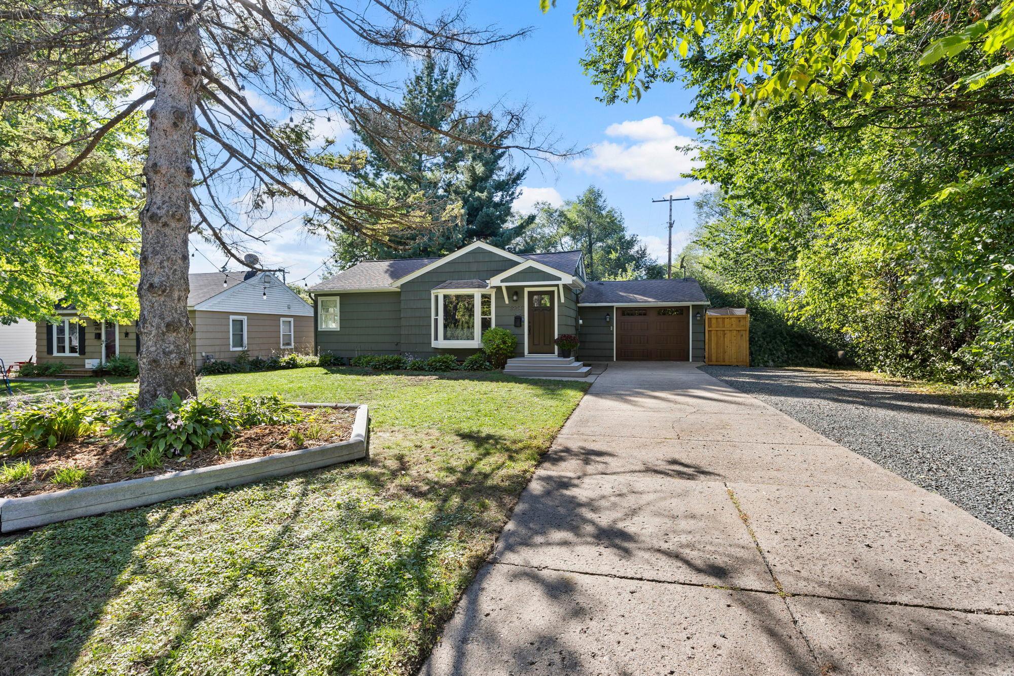 View of Residential at 3904 Brunswick Avenue, Saint Louis Park MN 55416, Saint Louis Park (58 of 107) - Mike Wilen | Minnesota Team Real Estate