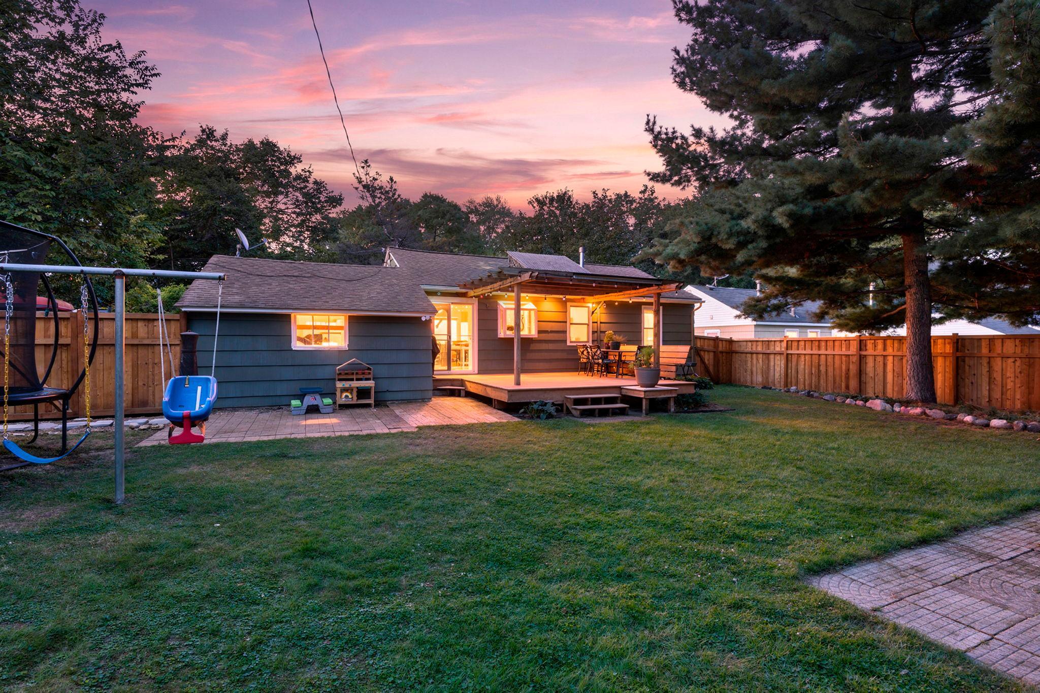 View of Residential at 3904 Brunswick Avenue, Saint Louis Park MN 55416, Saint Louis Park (14 of 107) - Mike Wilen | Minnesota Team Real Estate
