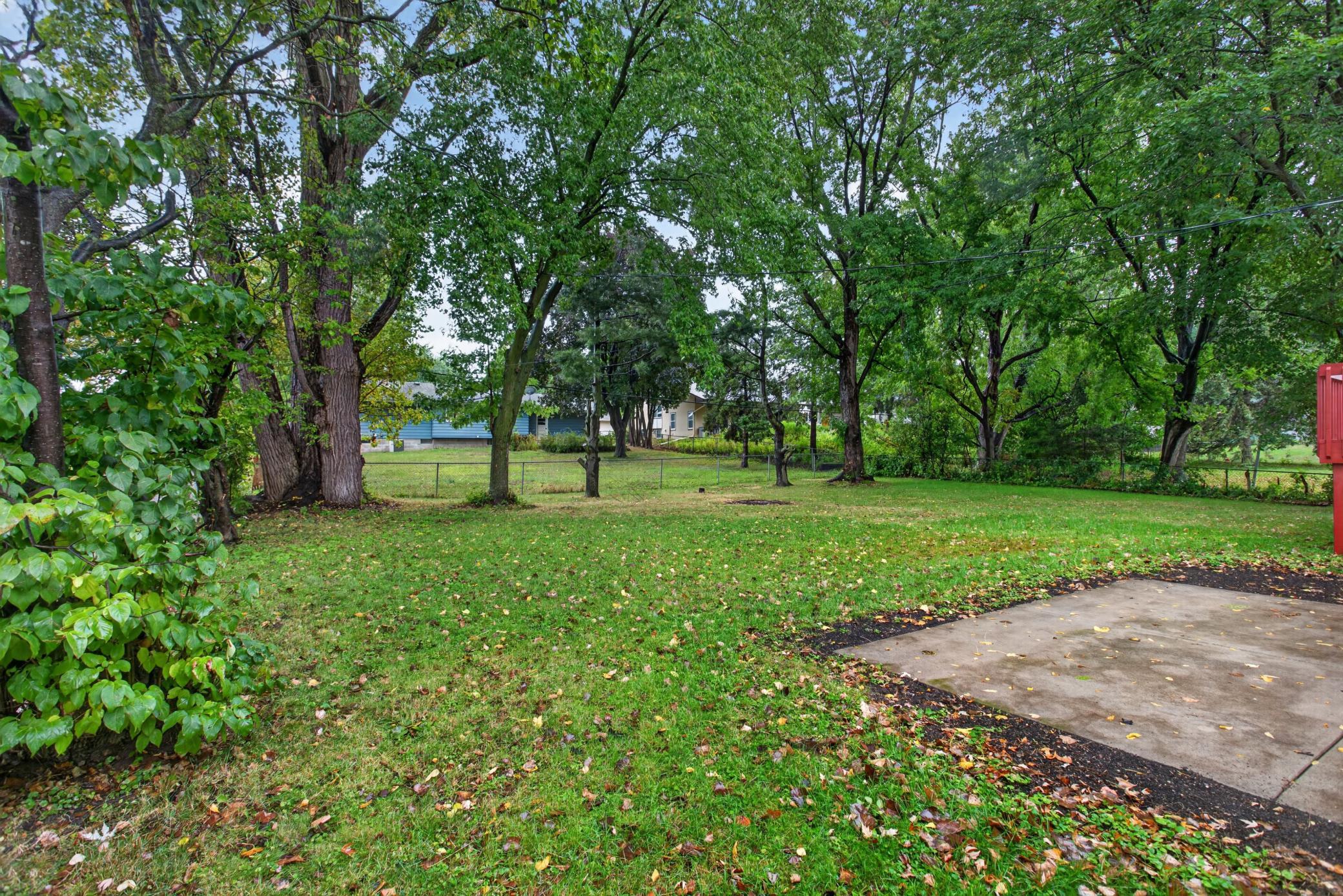 View of Residential at 406 Centennial Drive, Roseville MN 55113, Roseville (12 of 35) - Mike Wilen | Minnesota Team Real Estate