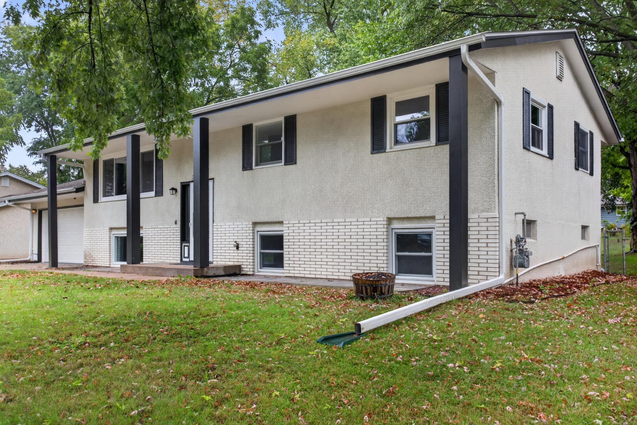 View of Residential at 406 Centennial Drive, Roseville MN 55113, Roseville (33 of 35) - Mike Wilen | Minnesota Team Real Estate