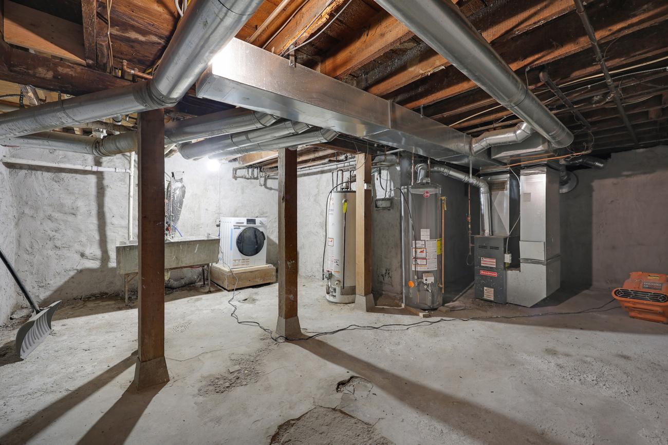 View of Residential Income at 2620 Bloomington Avenue, Minneapolis MN 55407, Minneapolis (19 of 26) - Mike Wilen | Minnesota Team Real Estate