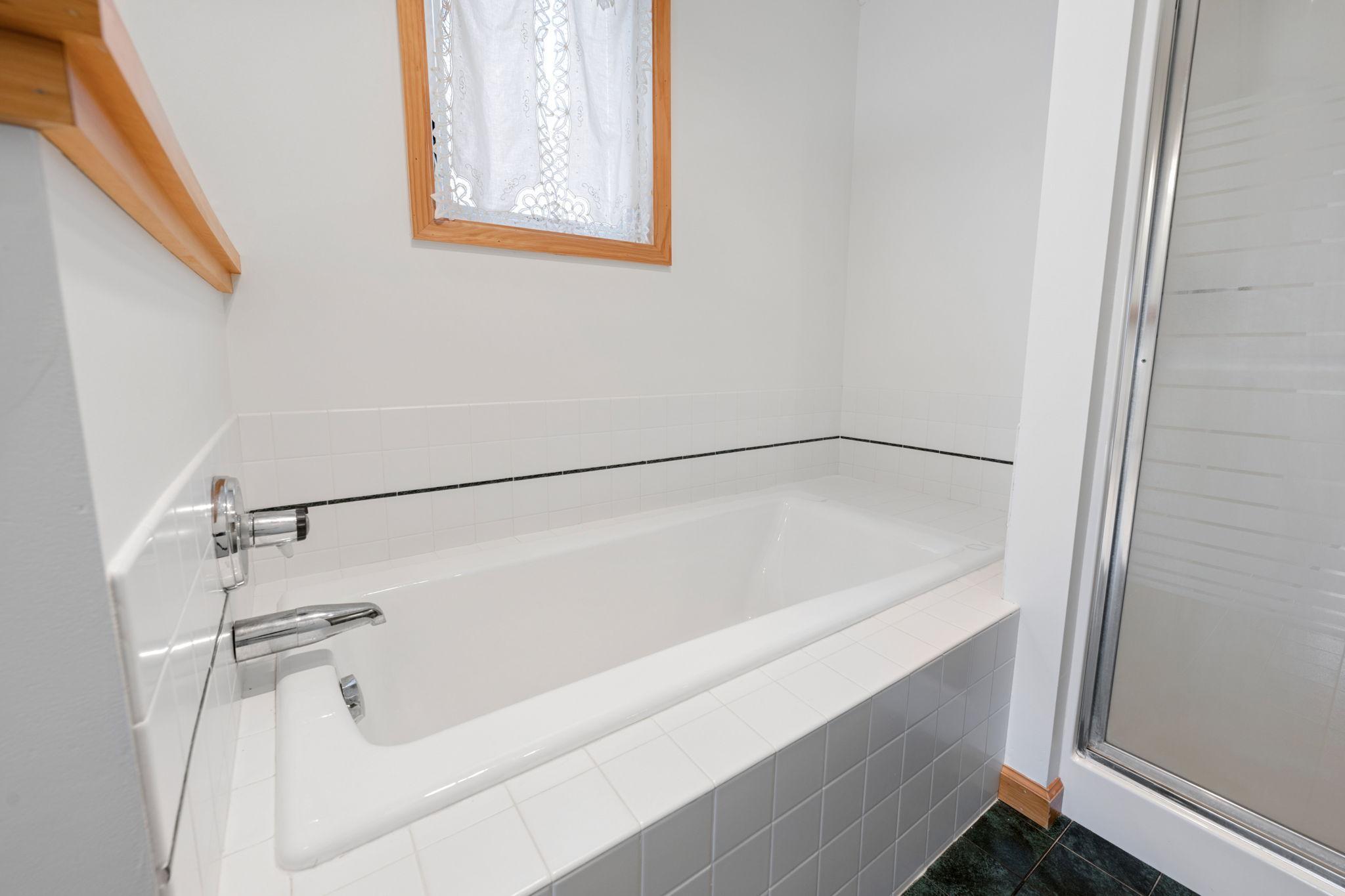 View of Residential at 787 Ashley Drive, Chaska MN 55318, Chaska (22 of 58) - Mike Wilen | Minnesota Team Real Estate