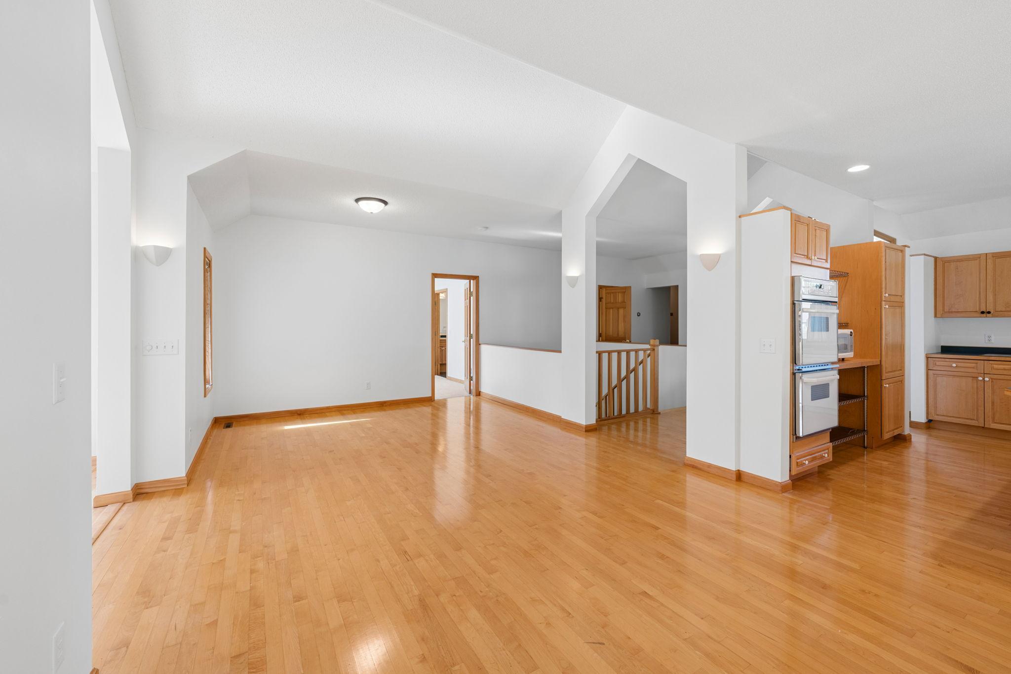 View of Residential at 787 Ashley Drive, Chaska MN 55318, Chaska (9 of 58) - Mike Wilen | Minnesota Team Real Estate