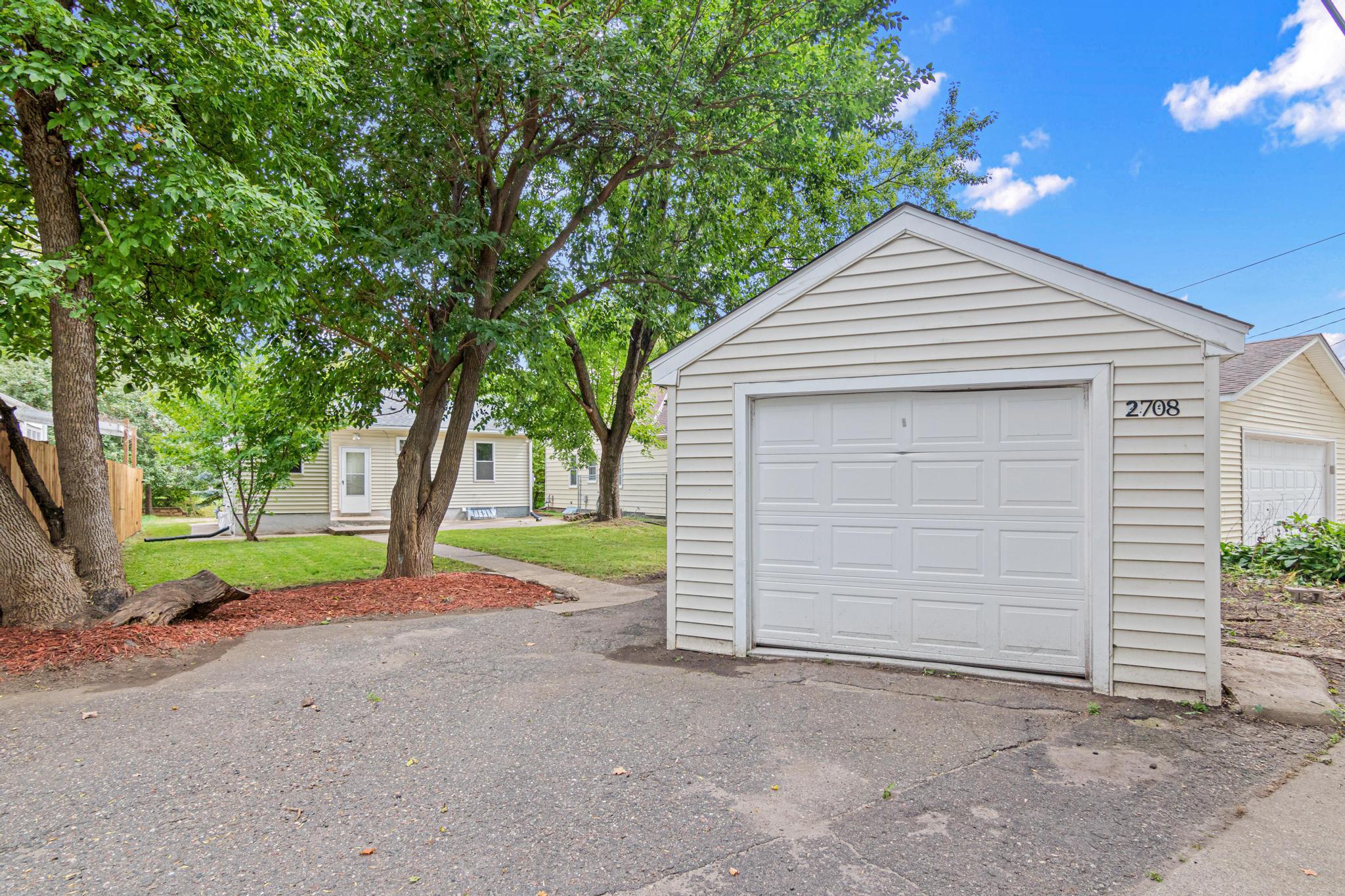 View of Residential at 2708 Webster Avenue, Saint Louis Park MN 55416, Saint Louis Park (27 of 32) - Mike Wilen | Minnesota Team Real Estate