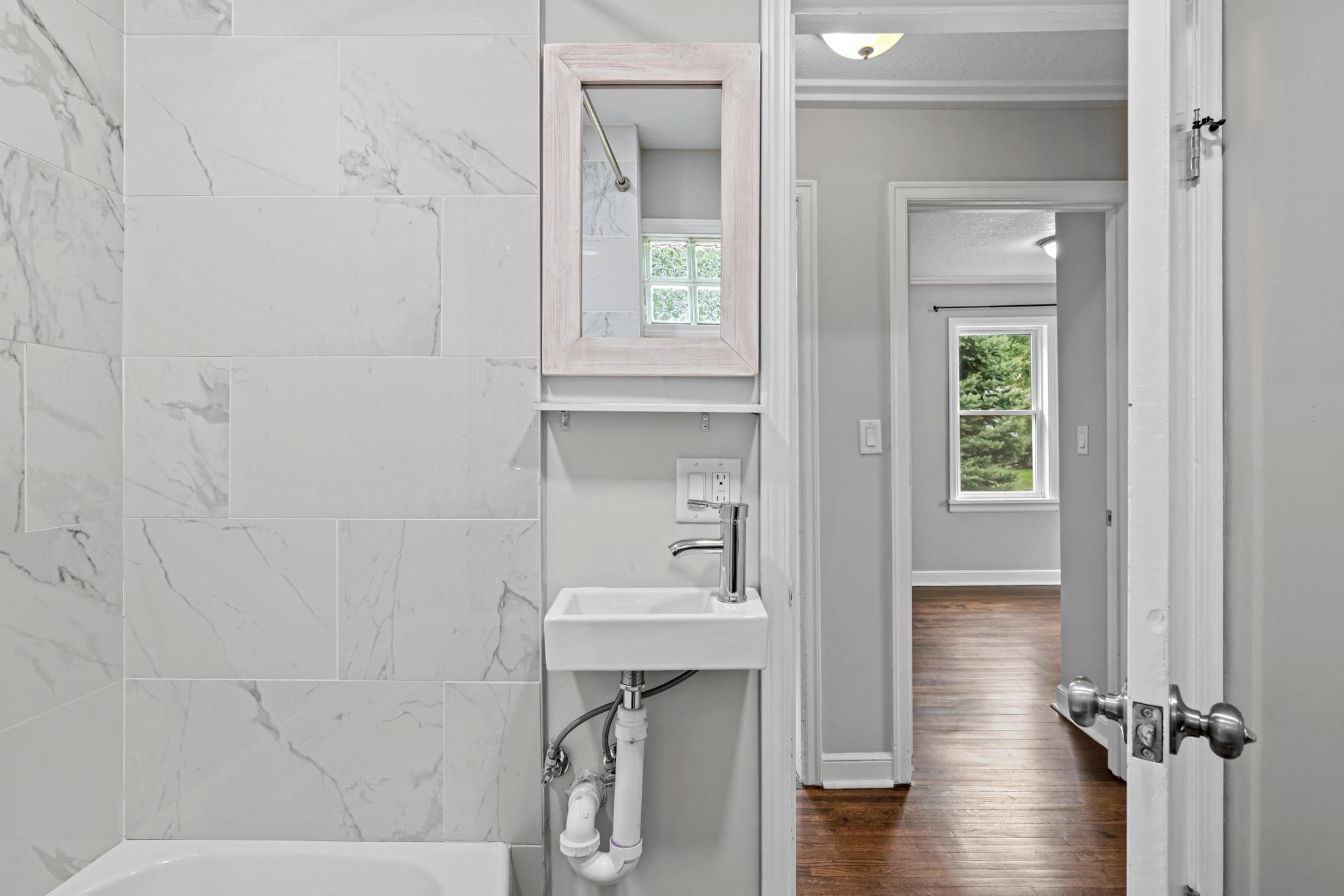 View of Residential at 2708 Webster Avenue, Saint Louis Park MN 55416, Saint Louis Park (16 of 32) - Mike Wilen | Minnesota Team Real Estate