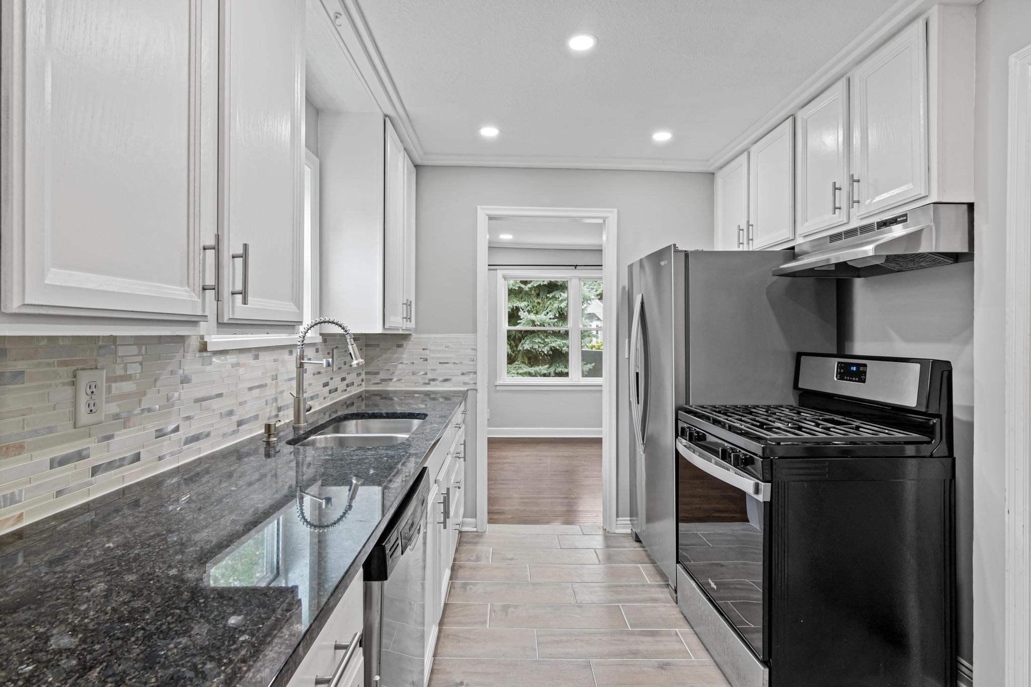 View of Residential at 2708 Webster Avenue, Saint Louis Park MN 55416, Saint Louis Park (8 of 32) - Mike Wilen | Minnesota Team Real Estate