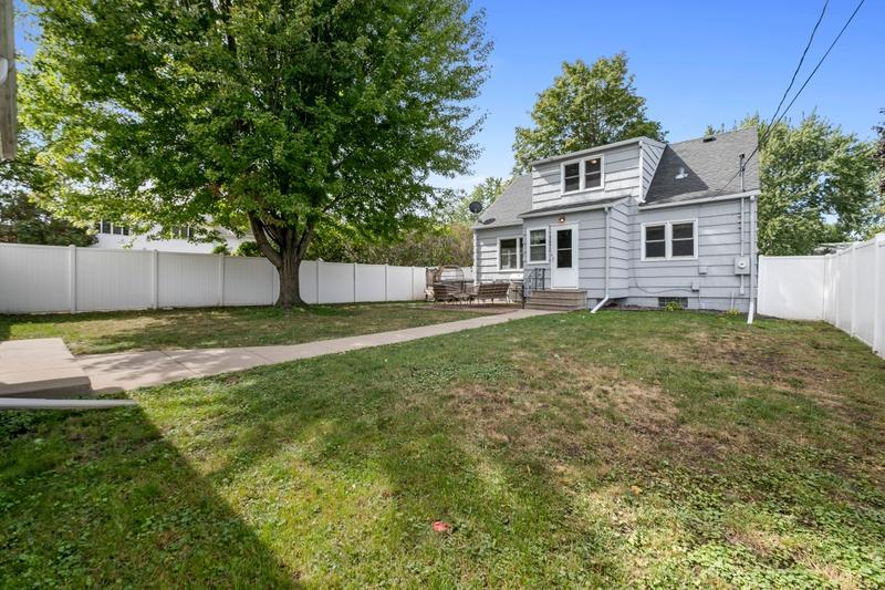 View of Residential at 4301 Madison Street, Columbia Heights MN 55421, Columbia Heights (10 of 12) - Mike Wilen | Minnesota Team Real Estate