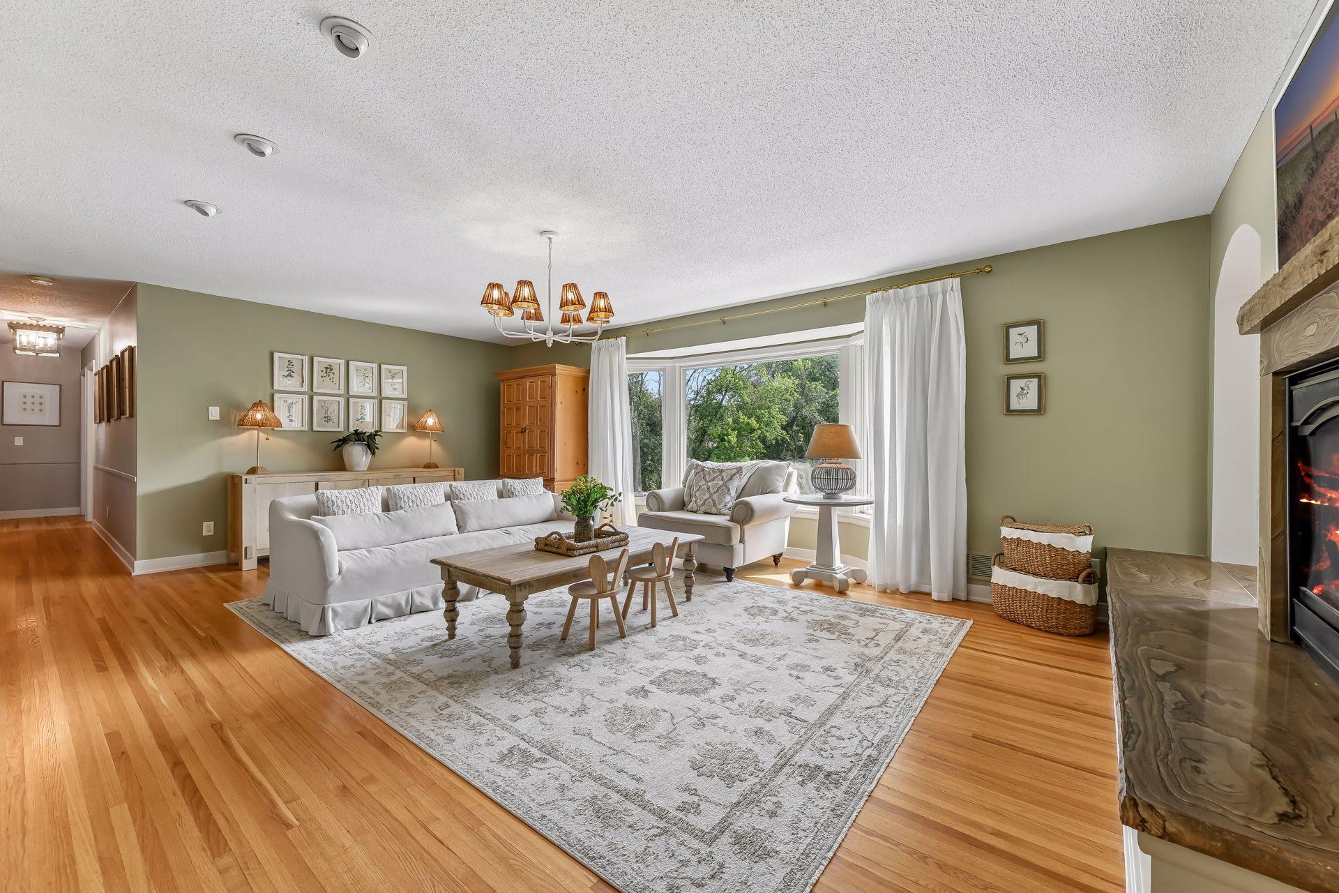View of Residential at 15803 Holdridge Road, Wayzata MN 55391, Wayzata (19 of 51) - Mike Wilen | Minnesota Team Real Estate